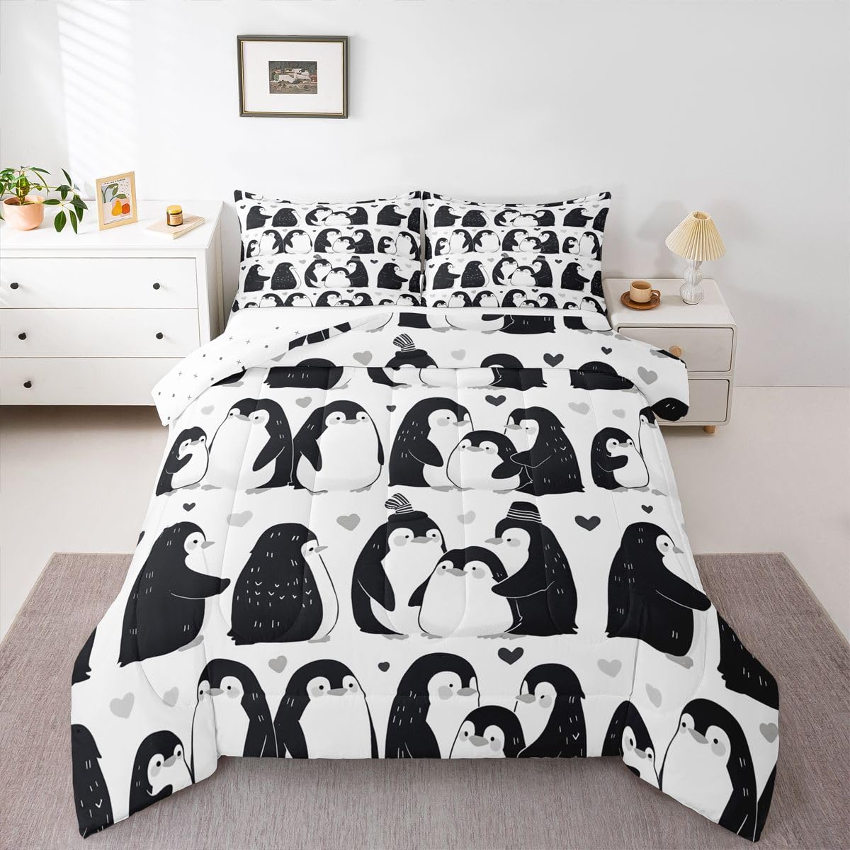 Erosebridal Cute Penguins Kids Comforter Sets Black White Penguin Queen Bedding Set for Boys Girls Antarctic Animal Theme Comforter Set,Love Heart Print Quilt Duvet 3 Pcs