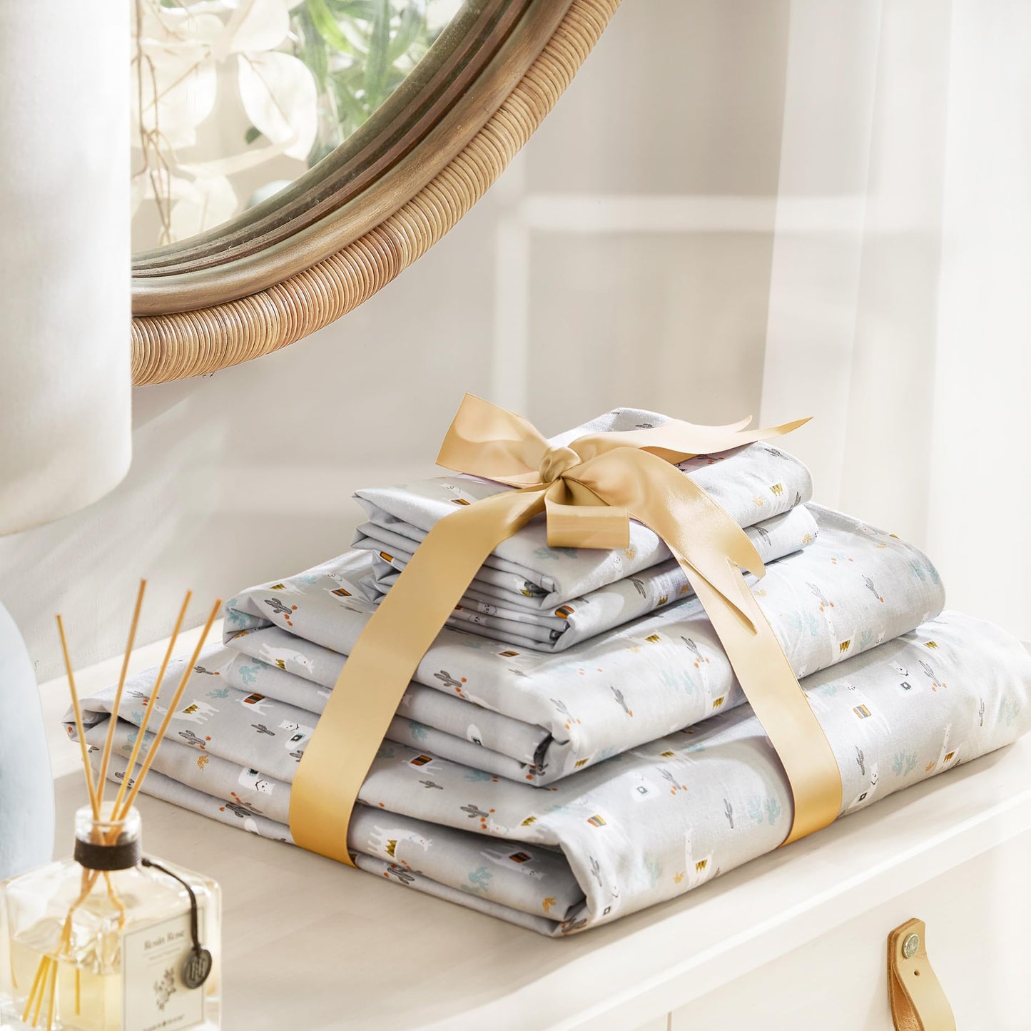 Comfort Spaces 100% Cotton Sheet Set Breathable, Lightweight, Soft with 14" Elastic Pocket Fits up to 16" Mattress, All Season Cozy Bedding, Matching Pillow Case, Full Lama Multi 4 Piece