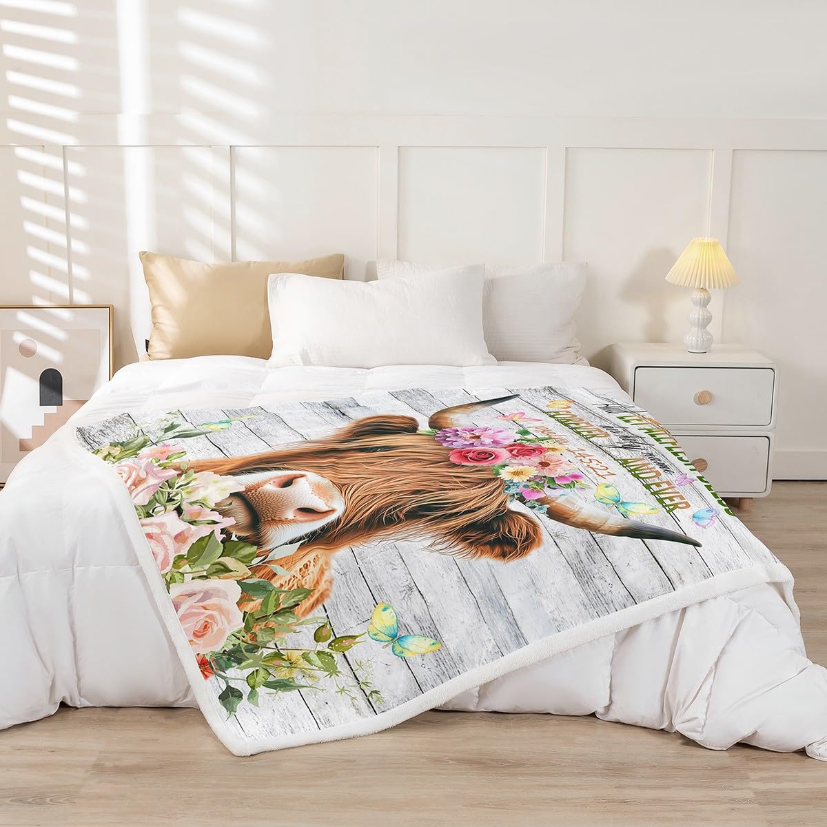Feelyou Highland Cow Sherpa Blanket Rose Highland Cattle Fleece Throw Blanket for Kids Boys Girls Bull Cattle Plush Blanket Botanical Floral Fuzzy Blanket for Sofa Bed Couch,40x50 Inches