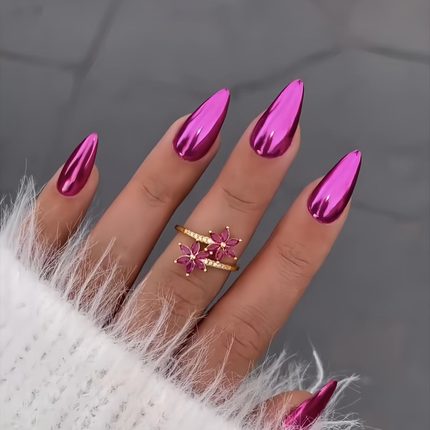 Purple Chrome Press on Nails Medium Almond,KQueenest Mirror Metal Stiletto Fake Acrylic Nails with Bling Design, Reusable Glue on Nails for Daily Party Wear, False Nails Press ons in24 PCS