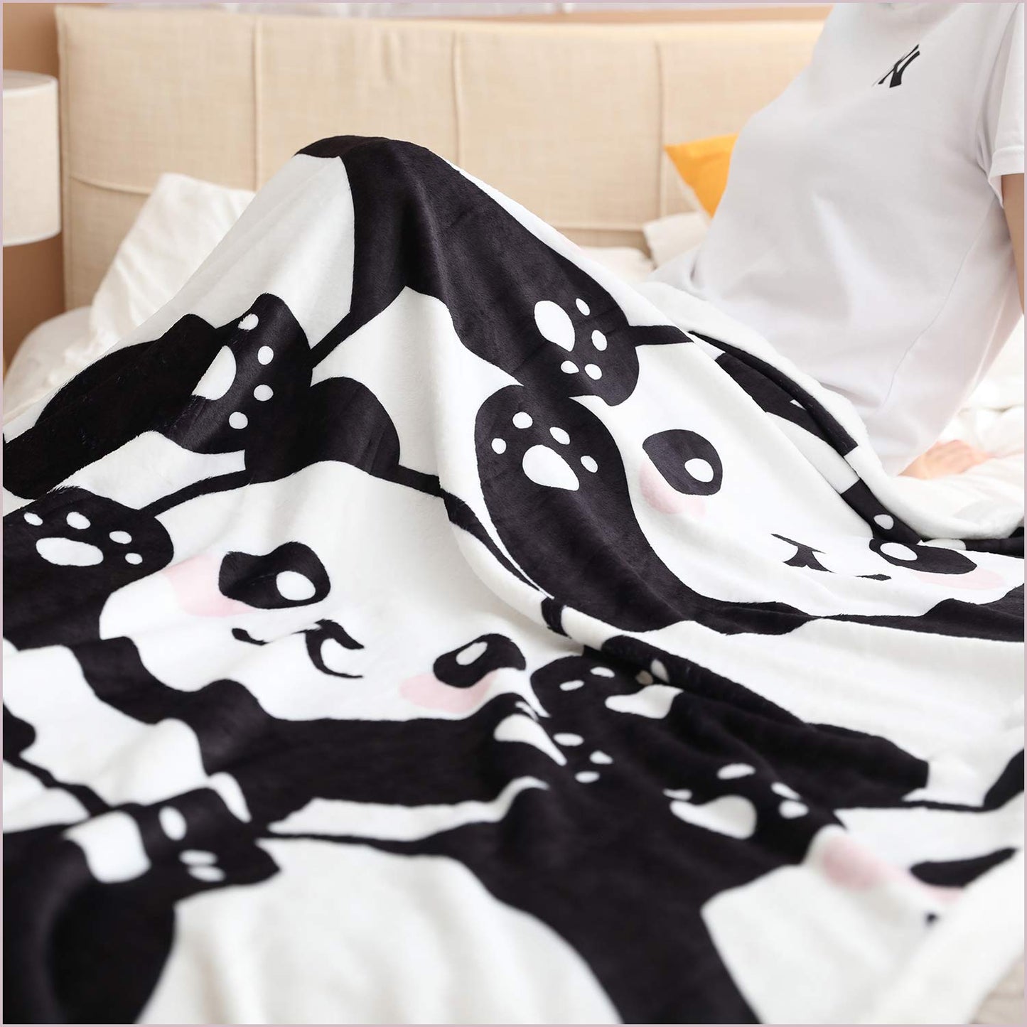 Panda Blanket Super Soft Cozy Blankets Pandas Gifts for Girls Kids Toddler Adults Fleece Throw Blanket Travel Blanket (Cute Panda, 50x60 Inches)