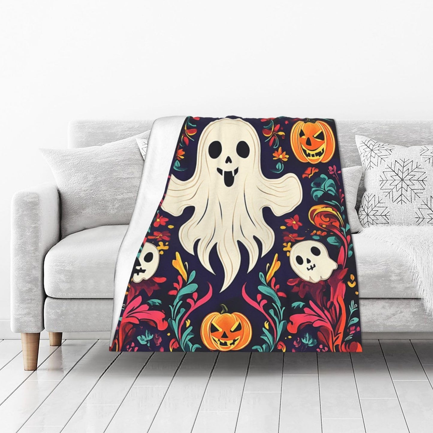 CDSASHCA Spooky Ghosts Flannel Blanket,Cute Design with Floating Phantom Print,Ultra-Soft Fleece for Festival Party Cozy Vibes，Suitable for Sofa,Bed and Office Decoration，Gifts for Friends 40x50 Inch