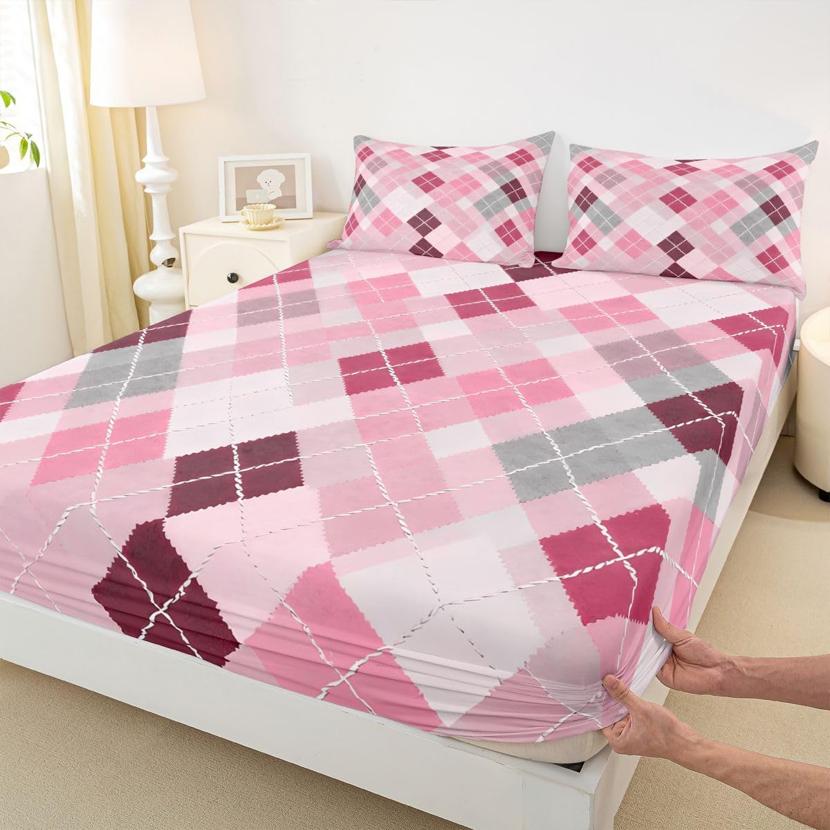 jejeloiu Traditional Argyle Pattern Fitted Sheet with 1 Pillowcase Twin Size Plaid Bed Sheets Set 16" Deep Pocket Boys Girls Pink Checkered Striped Classical Bedding Teens Bedroom Breathable Soft