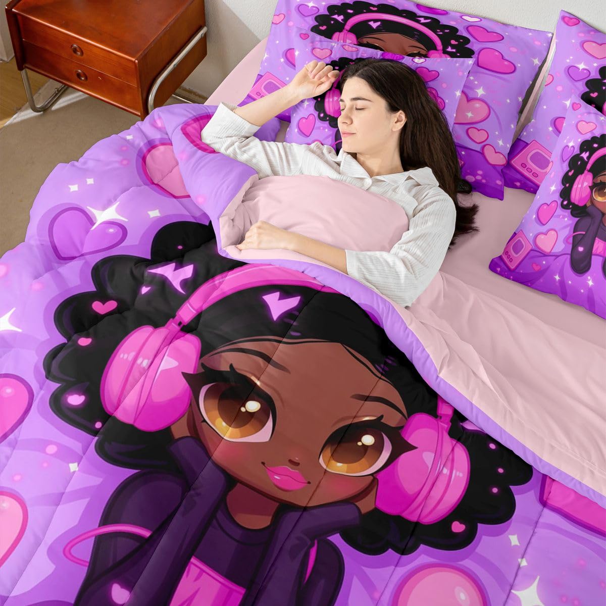 Erosebridal Anime Black Girls Queen Bedding Set Kawaii Pink Headphones Girl Comforter Set with Flat and Fitted Sheet Kids Teen Aesthetic Heart 7-Piece Bed in a Bag Music Theme Quilt Sets