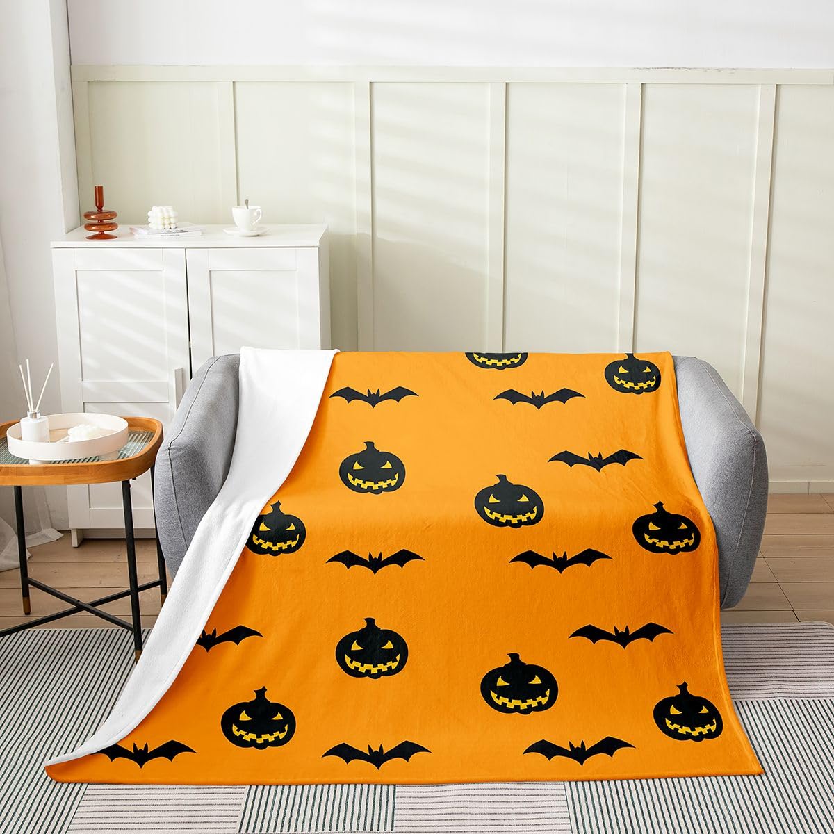 Feelyou Spooky Pumpkin Flannel Blanket Plush Fuzzy Halloween Themed Fleece Throw Blanket for Boys Girls Bat Plush Lightweight Sofa Throw Graveyard 40"x50" for Bed Couch Chair Living Room