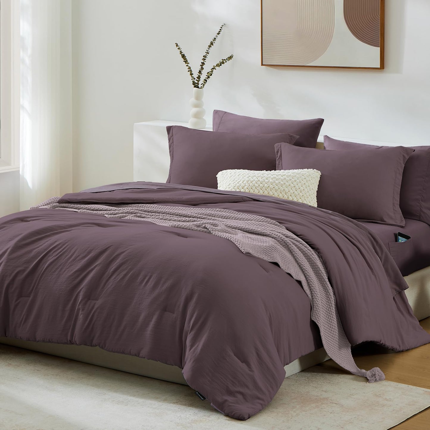 WRENSONGE Queen Comforter Set - 7 Pieces Artic Plum Soft Bed in a Bag Queen with Fitted Sheet, Flat Sheet, 2 Pillow Shams, and 2 Pillowcases- Warm Bedding Sets for All Season