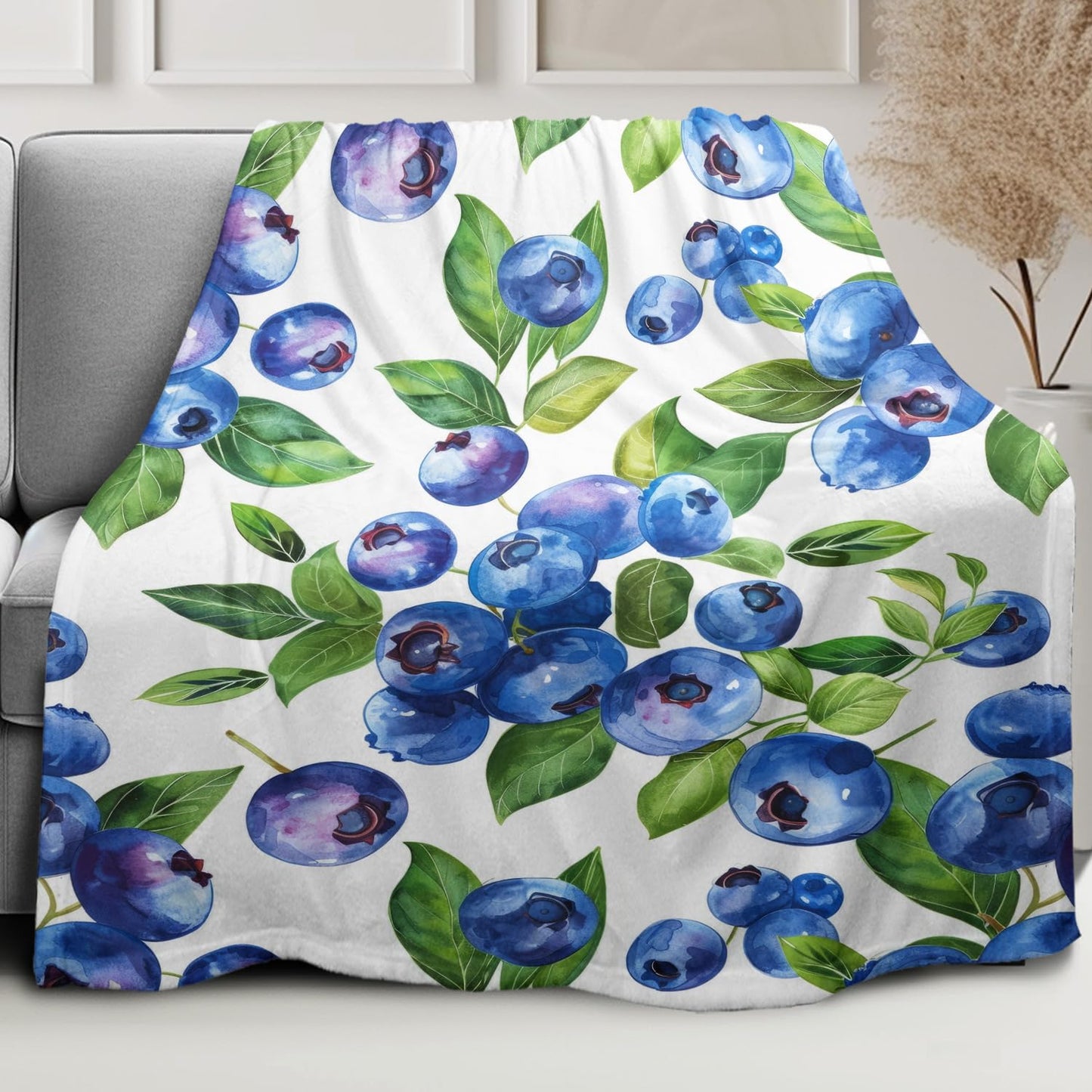 XSMEI Blueberry Pattern Throw Blanket, Decorative Fleece Blanket with Fresh Fruit Design, Super Soft Warm and Cozy, Gifts for Women Girls Kids, 50" x 60"