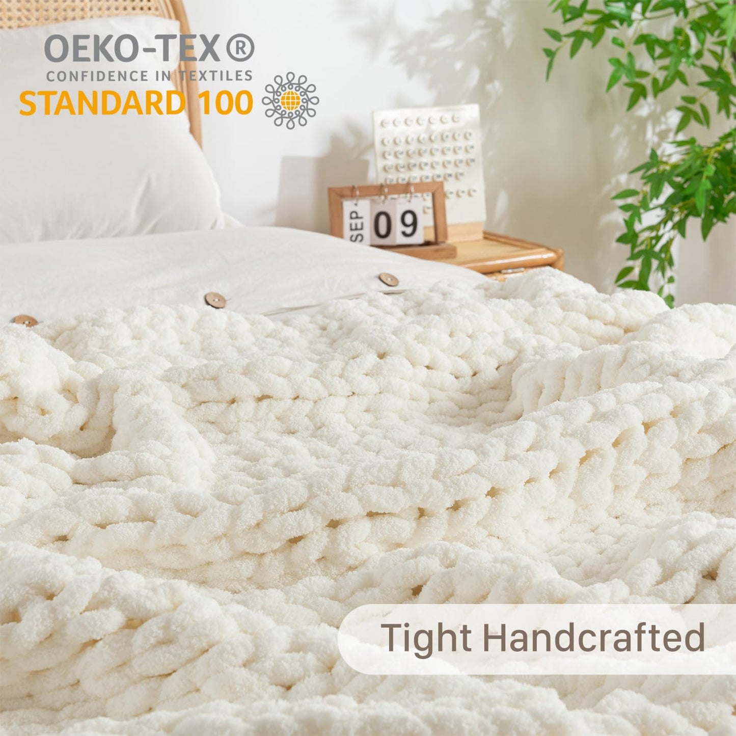 LAST MODA Chunky Knit Blanket Throw, 100% Hand Knit Throw Blanket Handmade Chenille Cable Knit Throw for Couch, Stylish Cozy Soft Rope Knot Crochet Blanket for Home Decor, Ivory, 50x60 Inches
