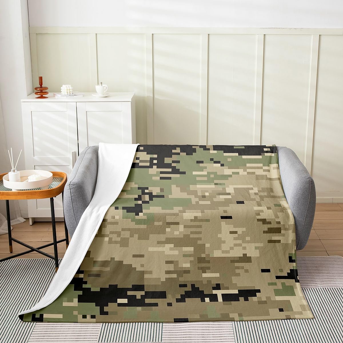 jejeloiu Camouflage Print Flannel Fleece Throw Blanket Camo Baby 30"x40" Army Camo Fleece Throw Blanket for Kids Women Men Military Style for Bed Couch Chair Living Room Bedroom Decor
