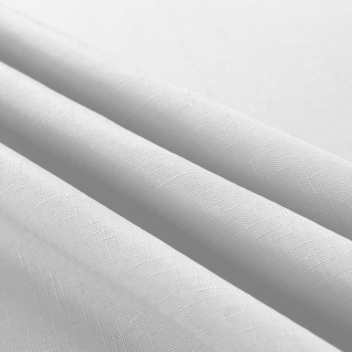 SASTYBALE White Tablecloth Rectangle, Spillproof Table Cloth Wrinkle Resistant Washable Textured Table Cover for Kitchen Dinning Parties Farmhouse Outdoor 52" x 70"