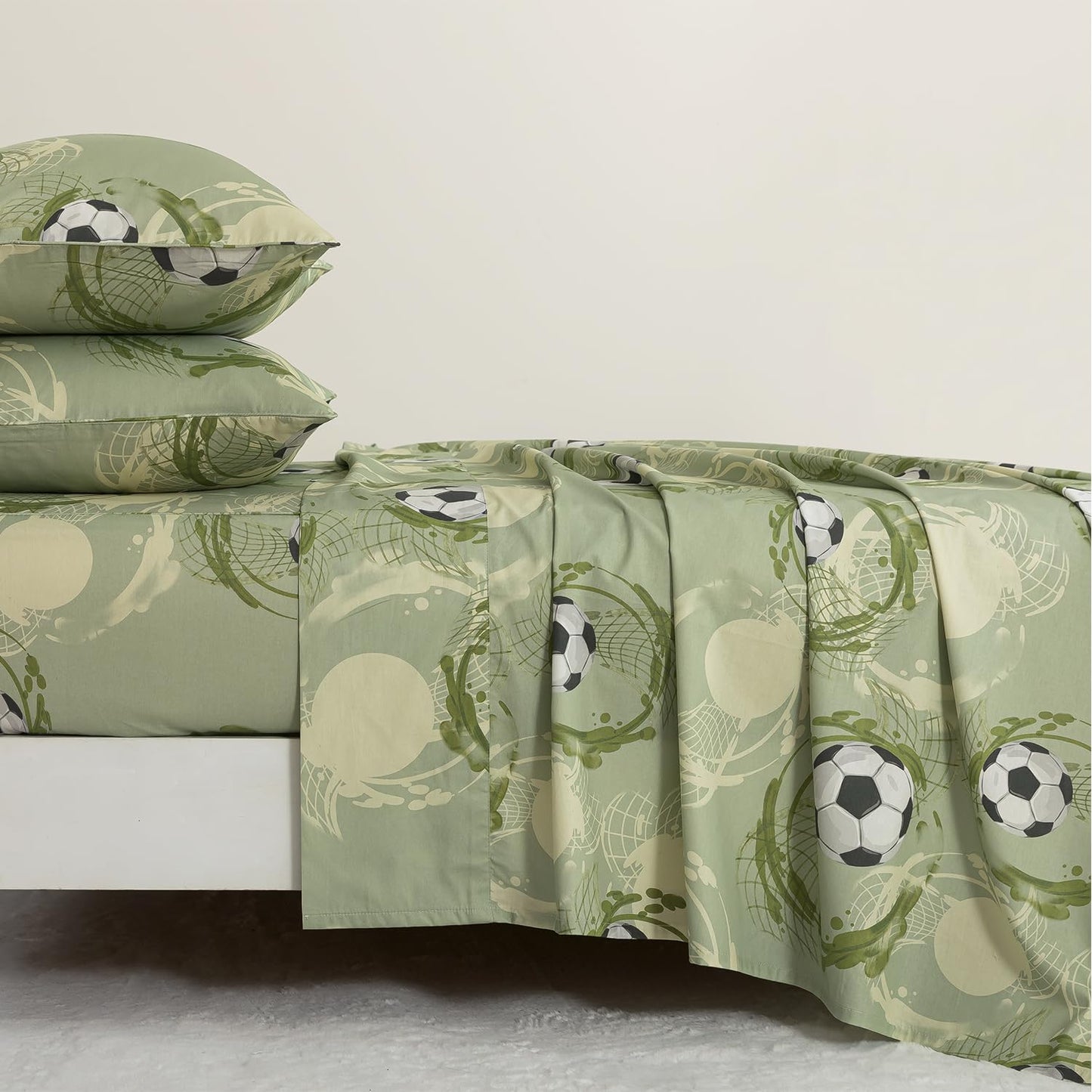 FADFAY Premium 100% Cotton Soccer Sheet Set King – Ultra Soft Breathable Sage Green Sports Bedding, Modern Athletic Soccer Ball Bed Sheets, Deep Pocket 4 Piece Set