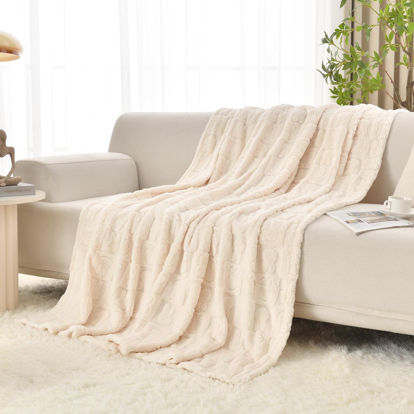 GIOKARNNA Bunny Checkered Throw Blankets,Soft Warm Blankets for Lover Women Men Friends Gifts Pets,Lightweight Fuzzy Blanket for Couch Sofa Bed Travel and Camping(Beige,90"x90")