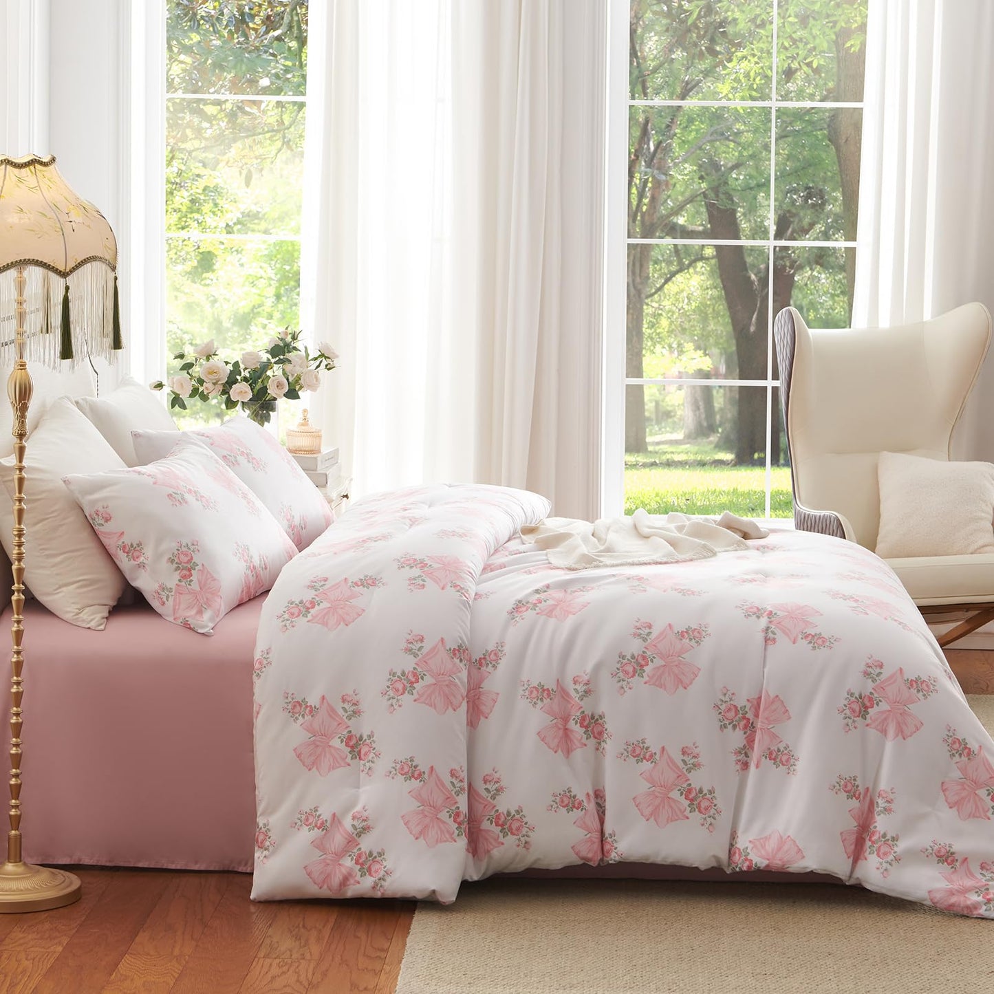 Nayoroom Pink Bow Comforter Set Queen Size Pink Floral Bed Comforter for Girls 3 Pieces Soft Lightweight Kids Cute Coquette Bedding Set for All Seasons