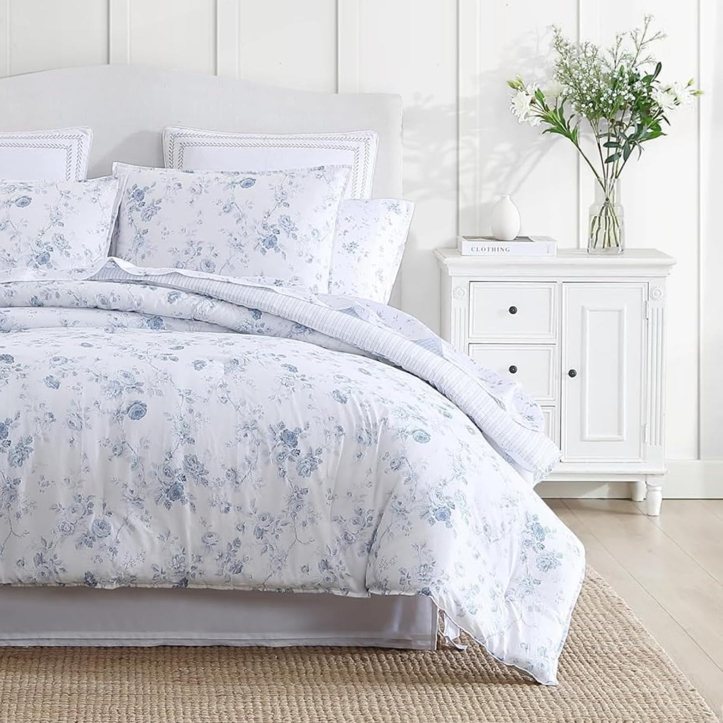 Laura Ashley - Queen Comforter Set, 100% Cotton Bedding, Medium Weight for Year-Round Comfort, Reversible Floral Design, Includes Comforter and Shams, Belinda Blue