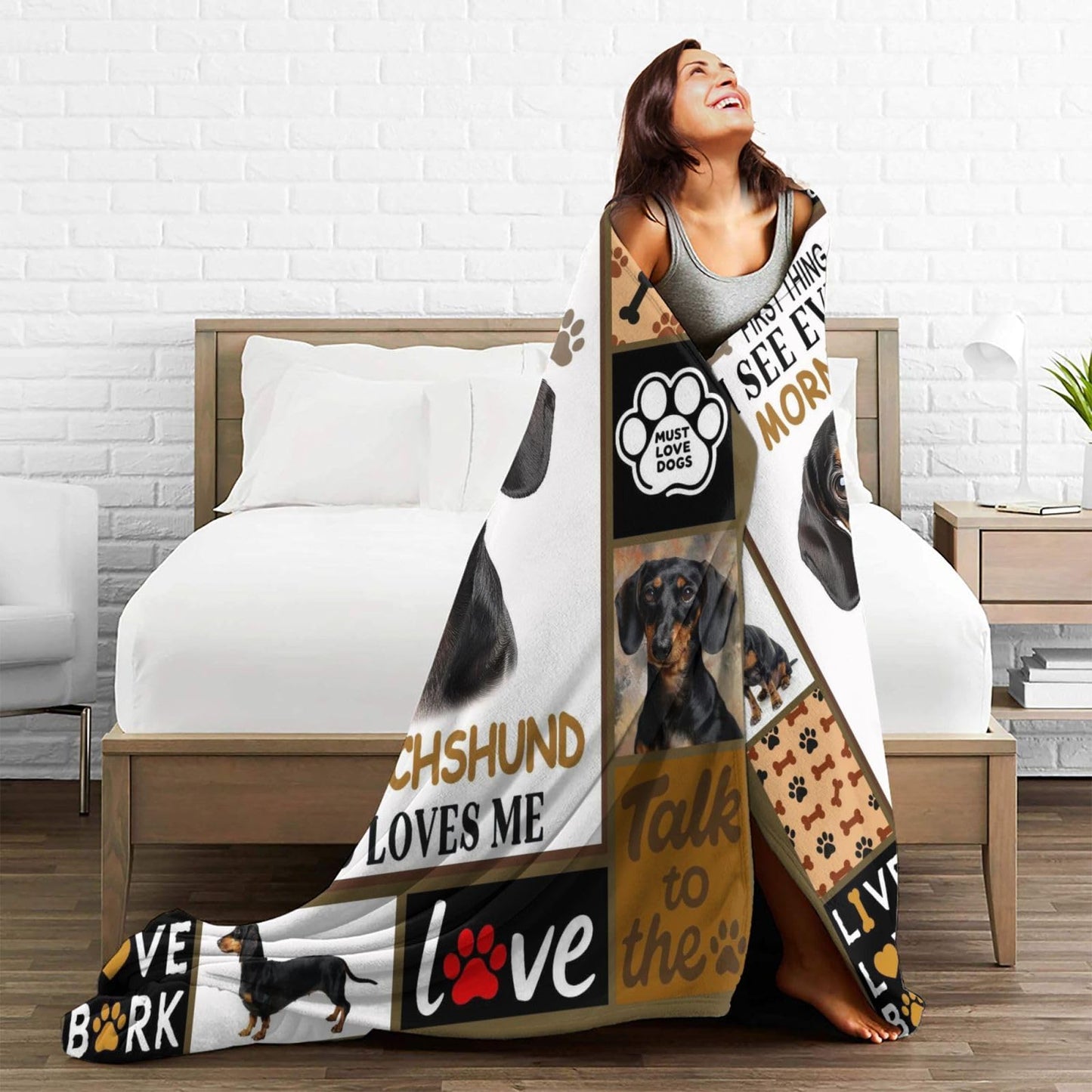 Lovira Dachshund Throw Blanket Dog Print Blankets Gifts for Couch Sofa Bed Stuff Decor Lightweight Soft Cozy Fleece Plush Warm Flannel Bedding for Lover Men Women 40"x50"