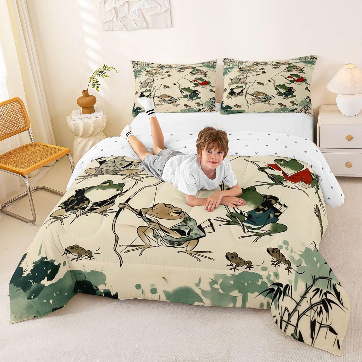 jejeloiu Funny Frog Bedding Set Soft for Boys Girls, Japanese Comforter Set Queen Size Asian Style Duvet Quilt Microfiber Animal Print Bedroom Decor 3 Pcs with 2 Pillow Cases