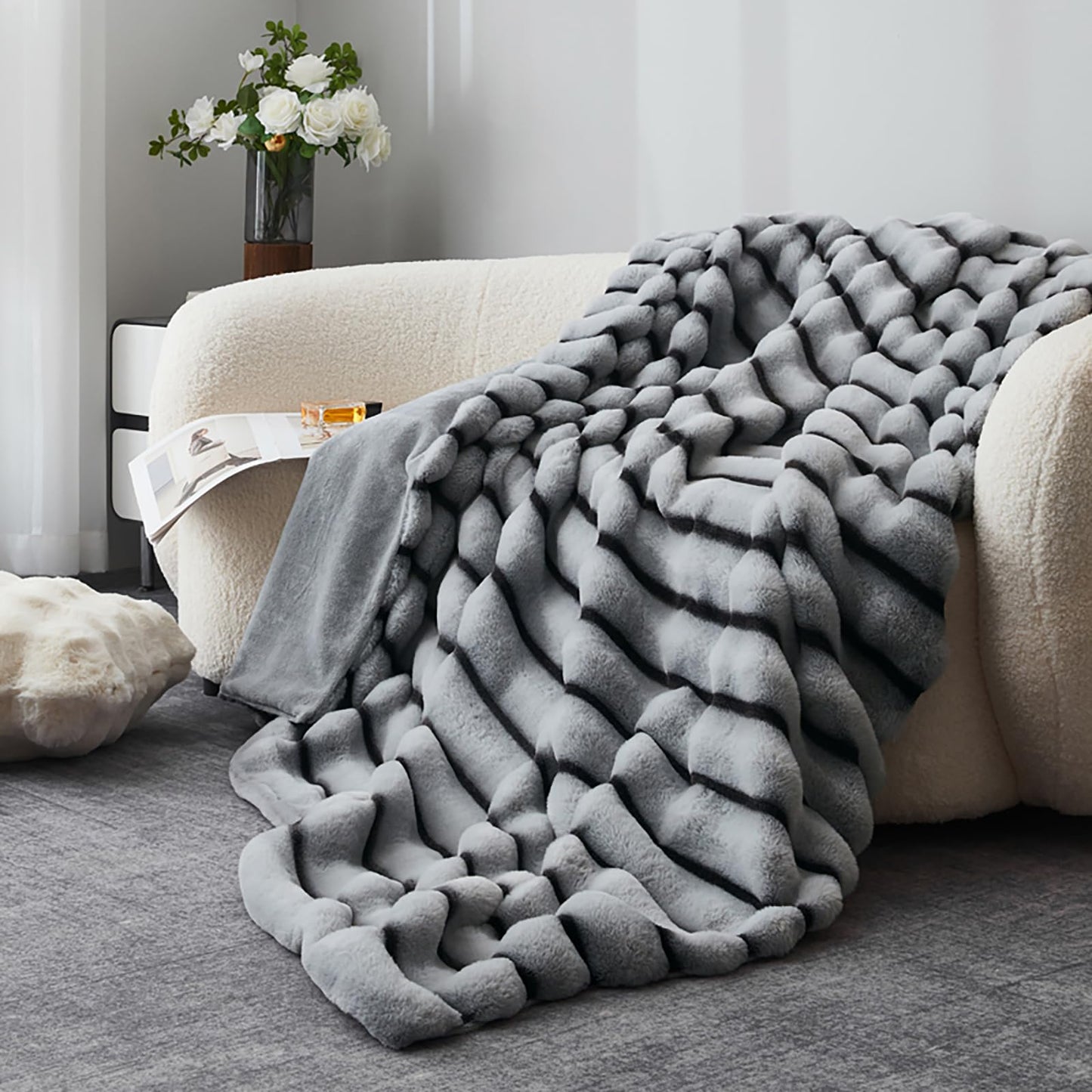 DCSKY Cozy Faux Fur Throw Blanket for Bed-Warm Fuzzy Throw Blanket, Cozy Soft and Fuzzy Plush Rabbit Fur Bubble Blanket Blankets for Bedroom and Living Room, Furry Luxury Blanket60 x 80" Light Grey