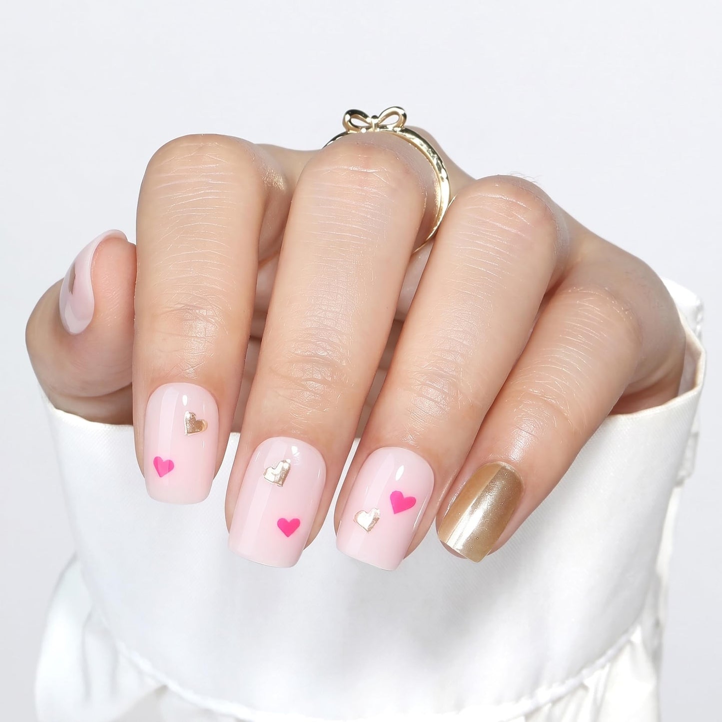 UNA GELLA Square Press On Nails - 32Pcs 16 Sizes Metallic Pink Heart Fake Nails with Glue and Adhesive Tabs, Reusable Glue On Nails Kit for Women Manicure