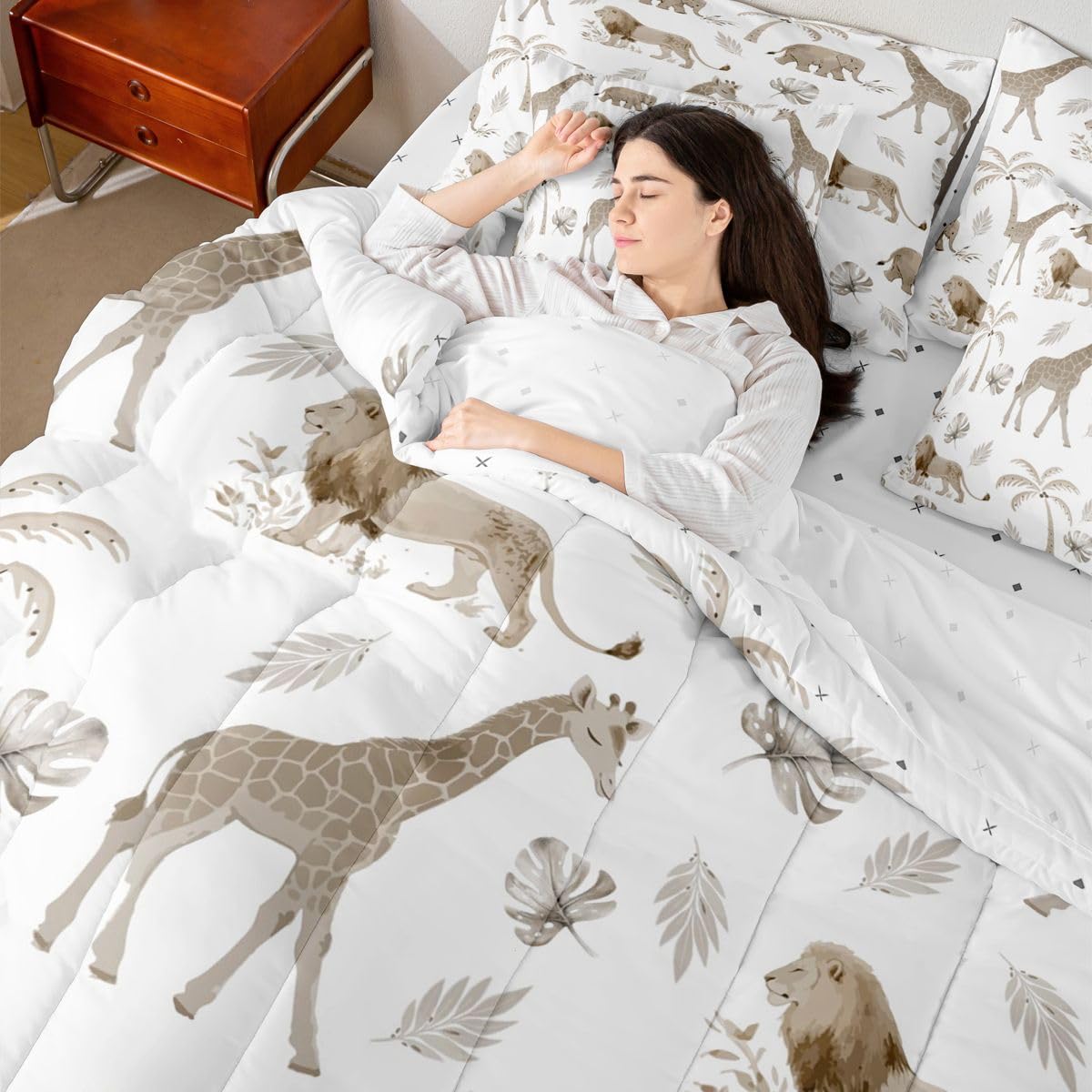 Erosebridal Jungle Animals 7 Piece Bedding Set Twin Elephant Lion Giraffe Animal Comforter Set with Sheets African Bed in A Bag Hunter Brown Wildlife Bed Sets with 2 Pillowcases, 2 Throw Pillow Covers