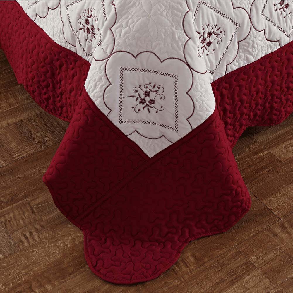 Oliven 3 Pcs Embroidered Quilt Full/Queen Size Floral Bedspread Soft Breathable Flower Coverlet Burgundy White Bed Cover Embroidered Bedding Christmas Bed Home Decor