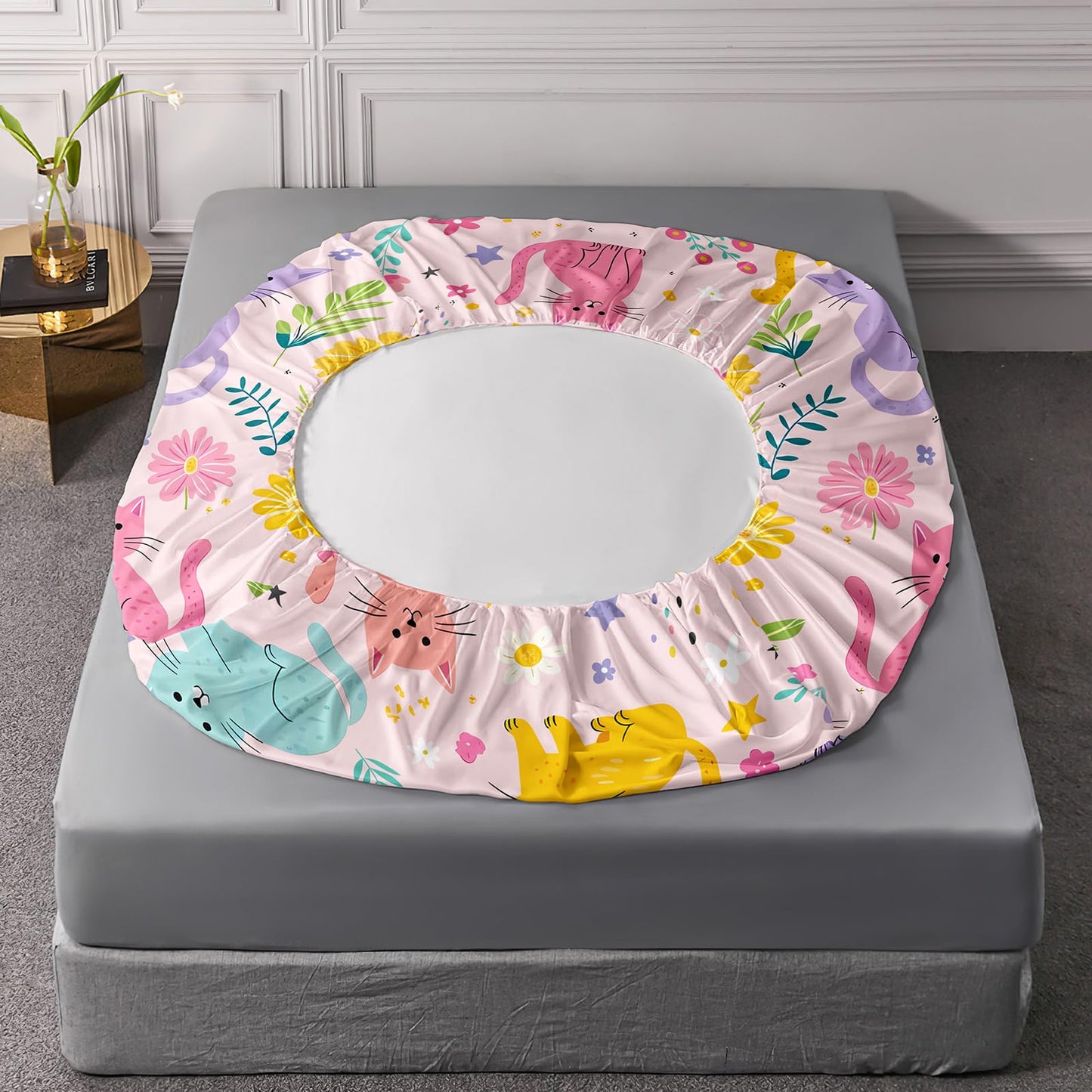 QOOMO Floral Cats Sheet Set,Kawaii Cats Kids Bed Sheets,Pink Floral 16" Deep Pocket Bed Sheet Set for Boys/Girls/Kids/Teens，4 Piece Sheet Set, 1 Fitted Sheet,1 Flat Sheet and 2 Pillowcases，Twin Size