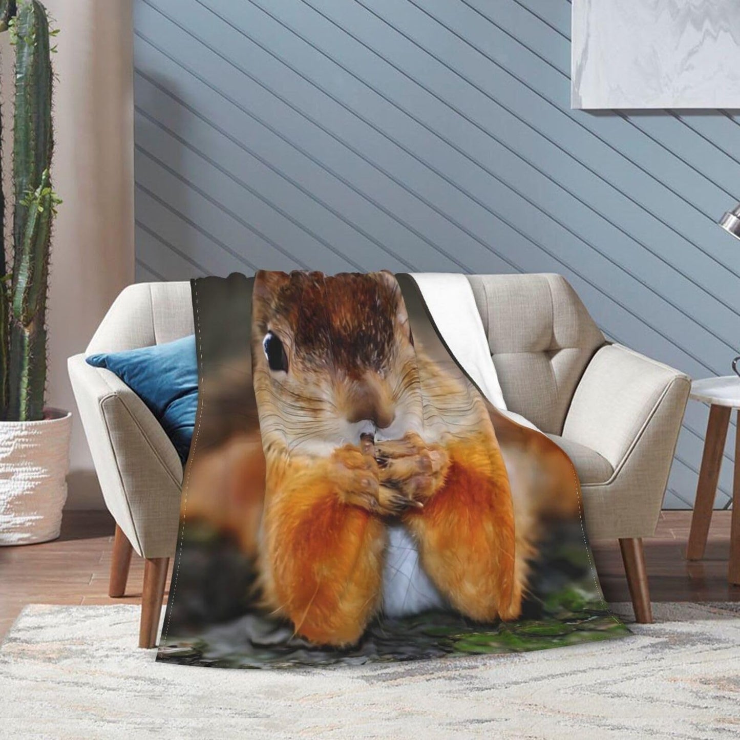 Funny Squirrel Flannel Throw Blanket Lightweight Soft Warm Bed Throws for Home Couch Room Sofa Office Travel Camping Dorm Decor Adults Kids Gifts 60x50 Inch