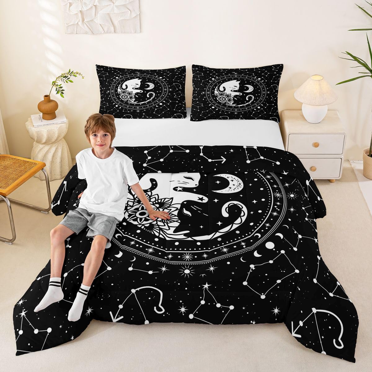 Cute Cats Comforter Set Twin,Gothic Star Sky Moon Constellation Bedding Set 2pcs for Kids Teens Boy Girls Room Decor,Animals Flower Plants Quilt Set Black Exotic Duvet Insert with 1 Pillowcase