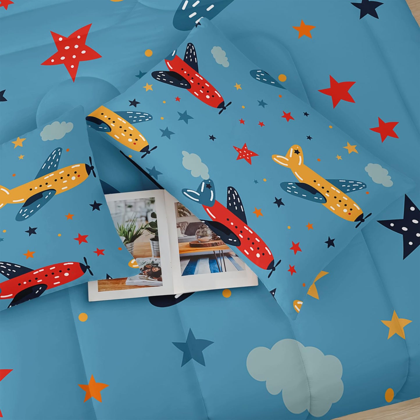 lneffble Kids Aeroplane Comforte Set Twin，Blue Airplane Bedding for Boys，Cute Star Quilt Pattern，Cute Bedroom Decor for Kids，1 Comforter 2 Pillow Cases