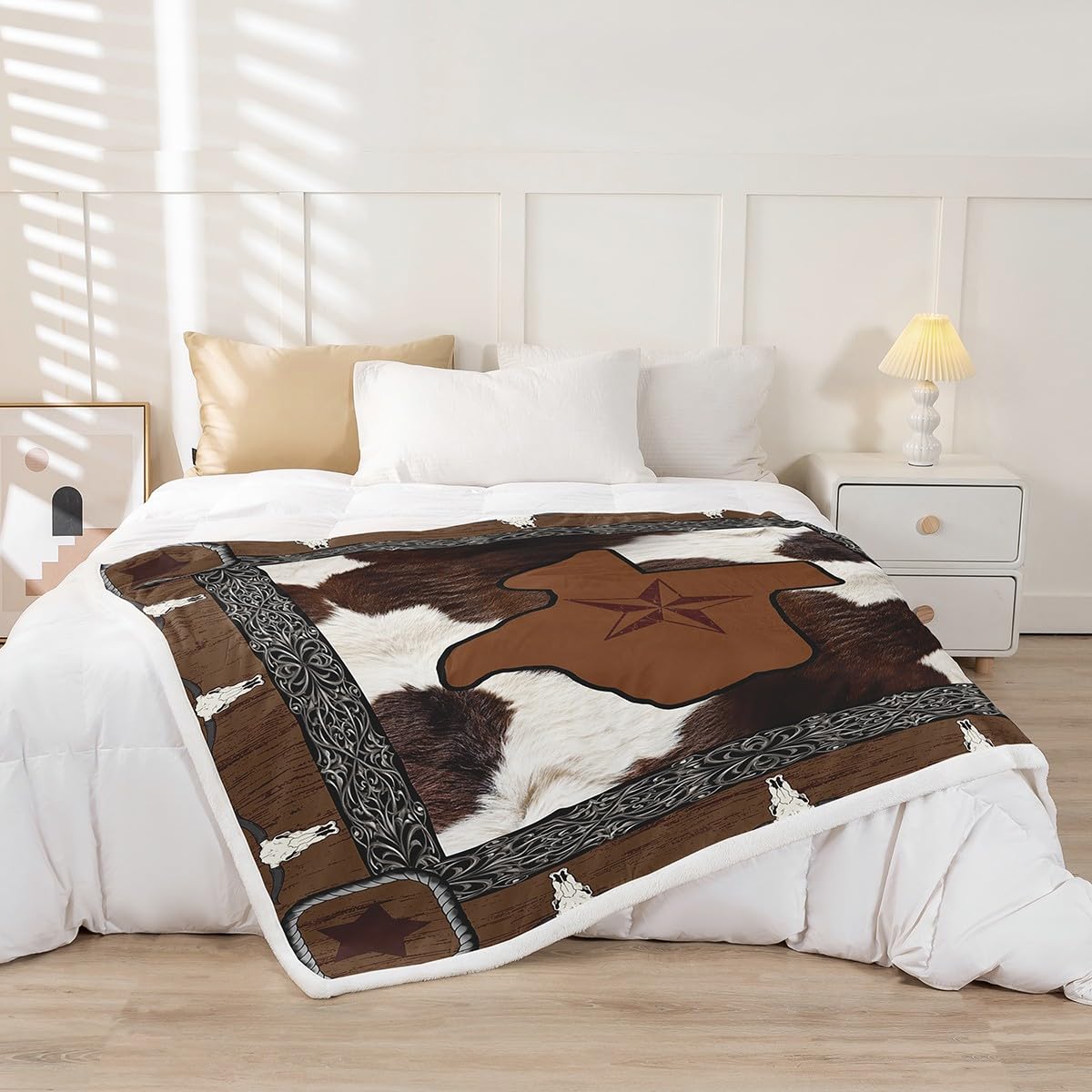 Erosebridal Cowhide Fleece Blanket Western Texas Star Sherpa Blanket 90"x90", Farm Animals Print Farmhouse Cowboy Fuzzy Plush Throw