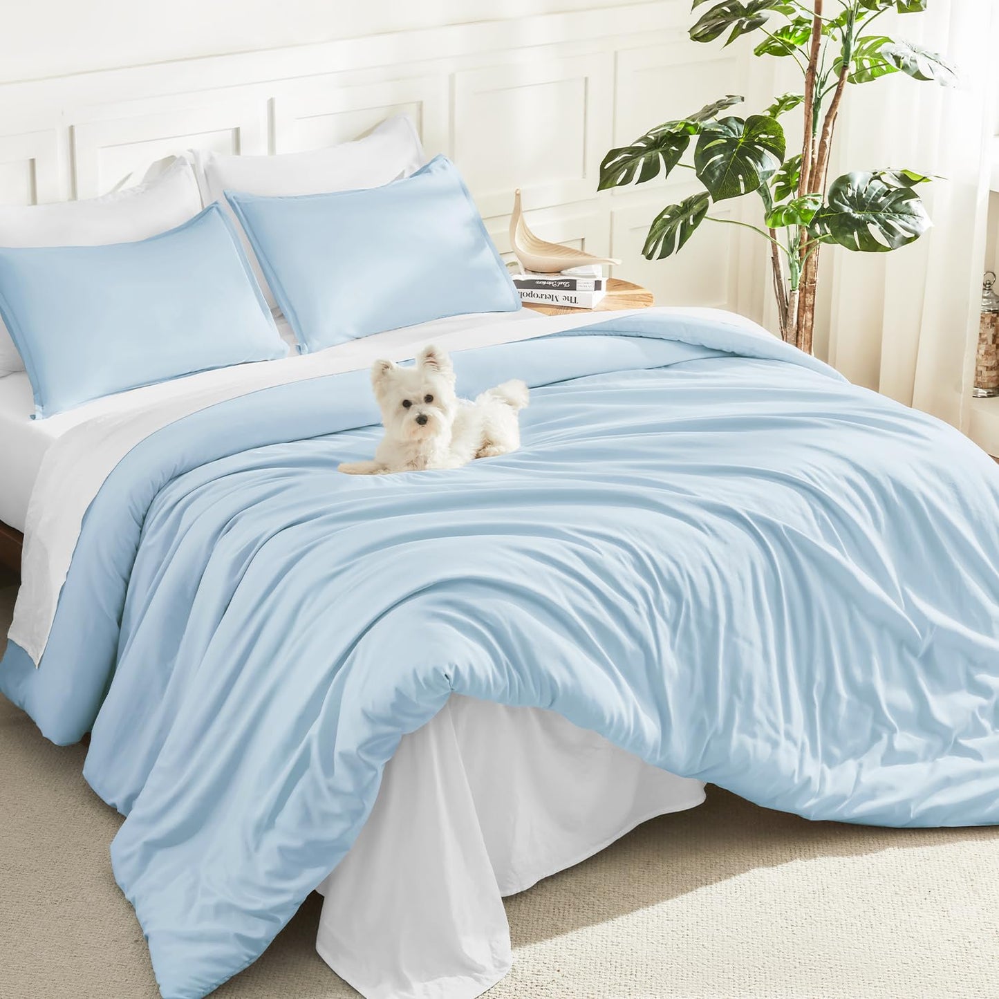 Litanika Comforters Light Blue King Size, 3 Pieces Lightweight Solid Bedding Comforter Set, All Season Fluffy Bed Set (104x90In Comforter & 2 Pillowcases)