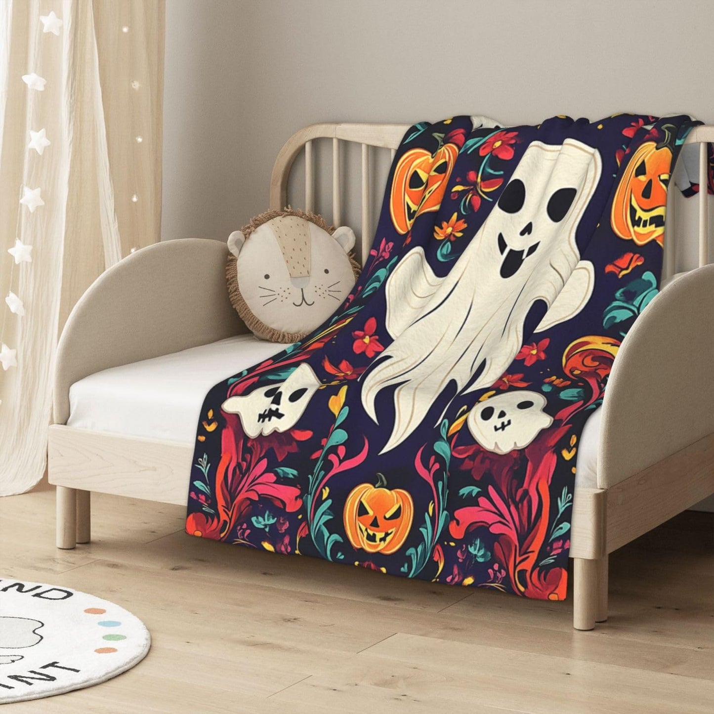 CDSASHCA Spooky Ghosts Flannel Blanket,Cute Design with Floating Phantom Print,Ultra-Soft Fleece for Festival Party Cozy Vibes，Suitable for Sofa,Bed and Office Decoration，Gifts for Friends 30X40 inch