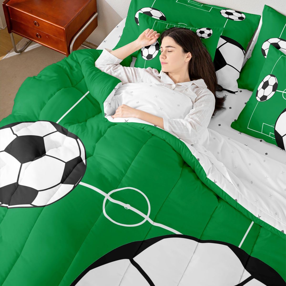 Erosebridal Football 7 Piece Bedding Set Full Boys Sports Theme Comforter Set with Sheets Soccer Ball Pattern Playground Bed in a Bag Football Court Green White for Kids Boys Girls