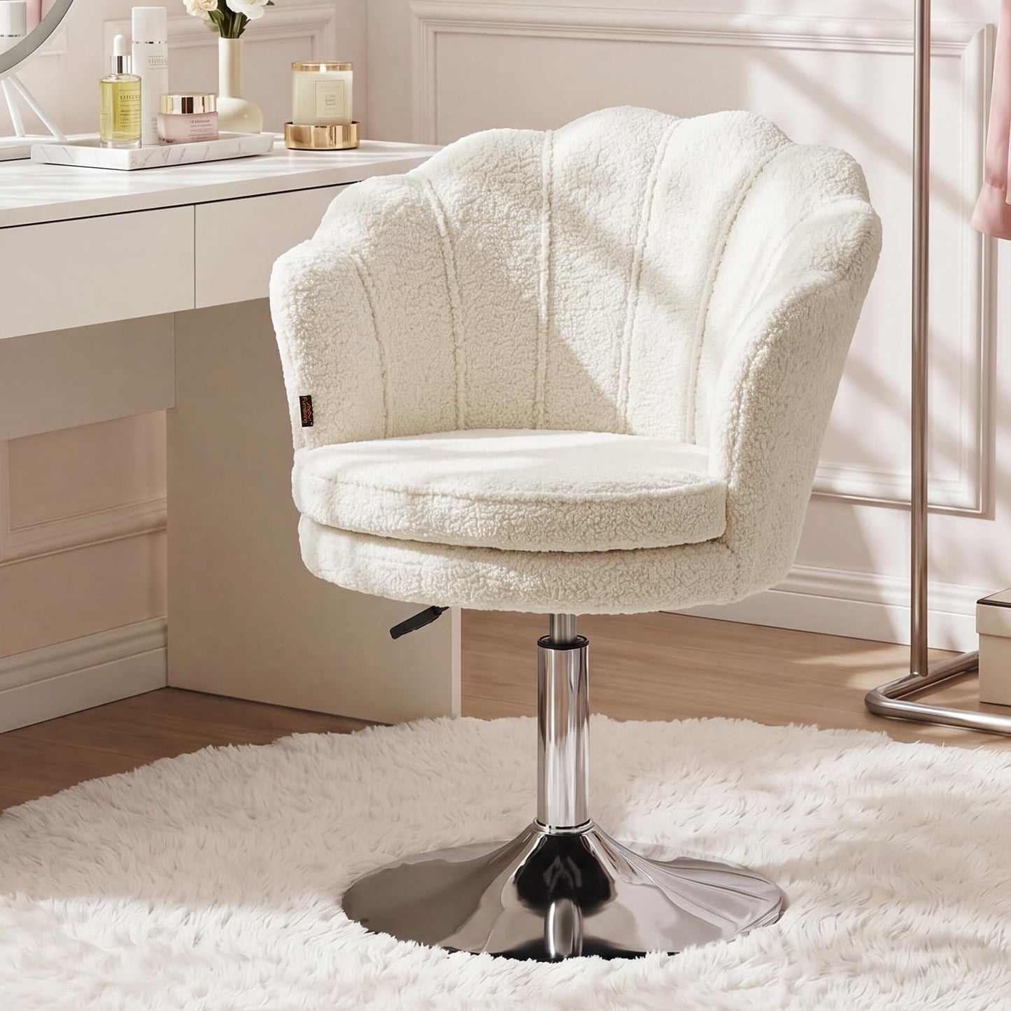 Furniliving Teddy Vanity Chair No Wheels, Modern Swivel Makeup Chair with Ergonomic Lotus-Shaped Backrest, Height Adjustable, Comfy Desk Chair for Dressing Room, Home Office, Bedroom, White