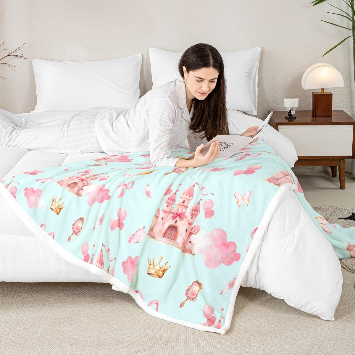 Feelyou Girls Princess Sherpa Throw Blanket for Couch Bowknot Super Soft Cozy Fleece Bow Tie Blanket for Winter, Plush Throw Castle 40"x50" All Season