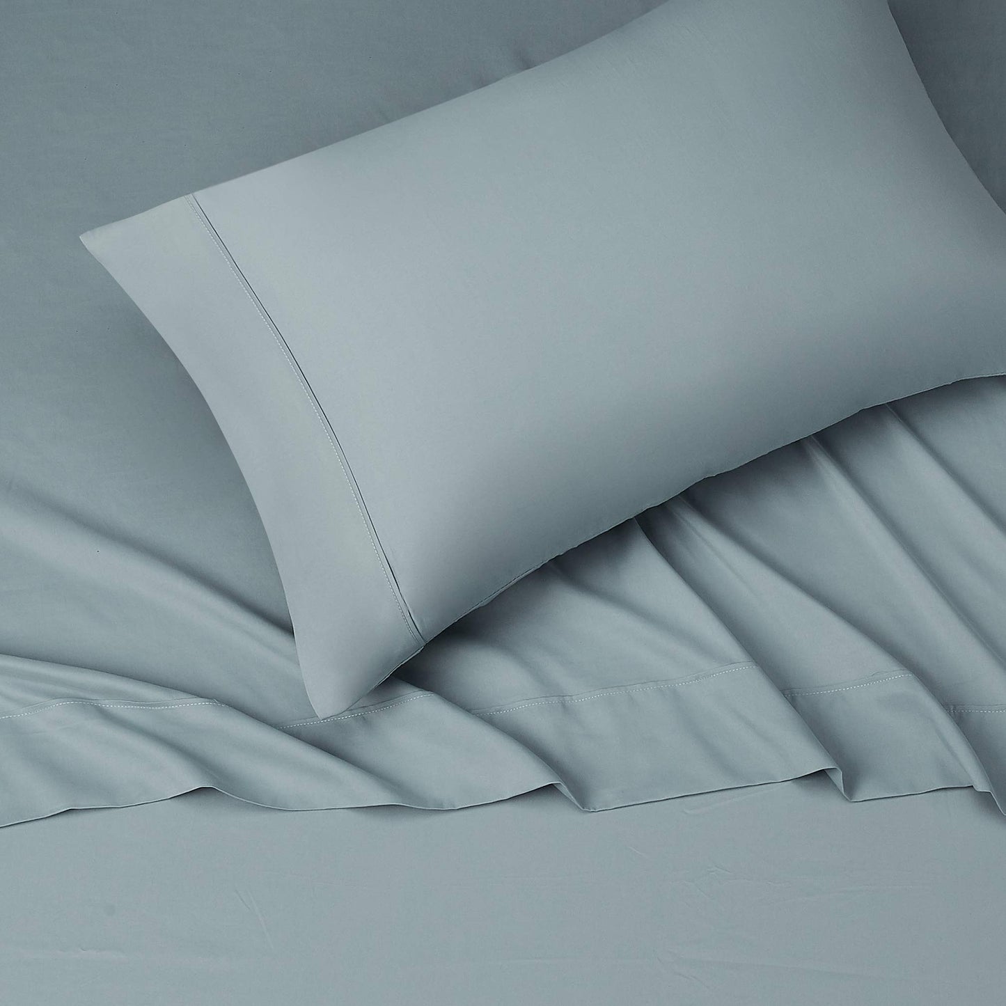 Amazon Basics Lightweight Breathable Super Soft Easy Care Wrinkle Resistant Brushed Microfiber 3 Piece Bed Sheet Set with 14-Inch Deep Pockets, Twin, Spa Blue, Solid