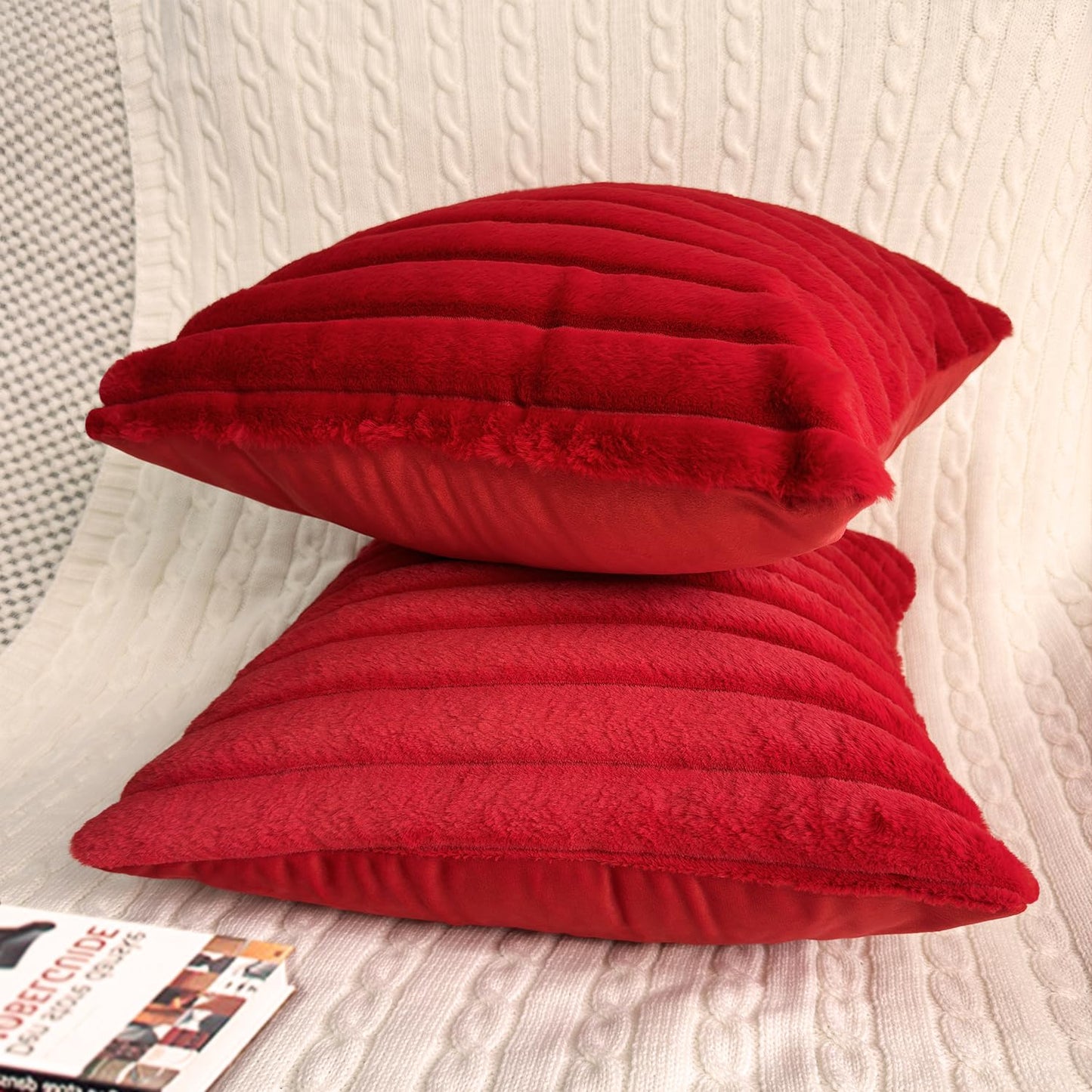 2 Pack 18x18 Pillow Cover Velvet Pillow Covers, Faux Fur Square Throw Pillow Covers for Living Room Decorations Throw Pillow Case, Throw Pillow Cover Cushion Cover for Home Sofa Bedroom Car, Red