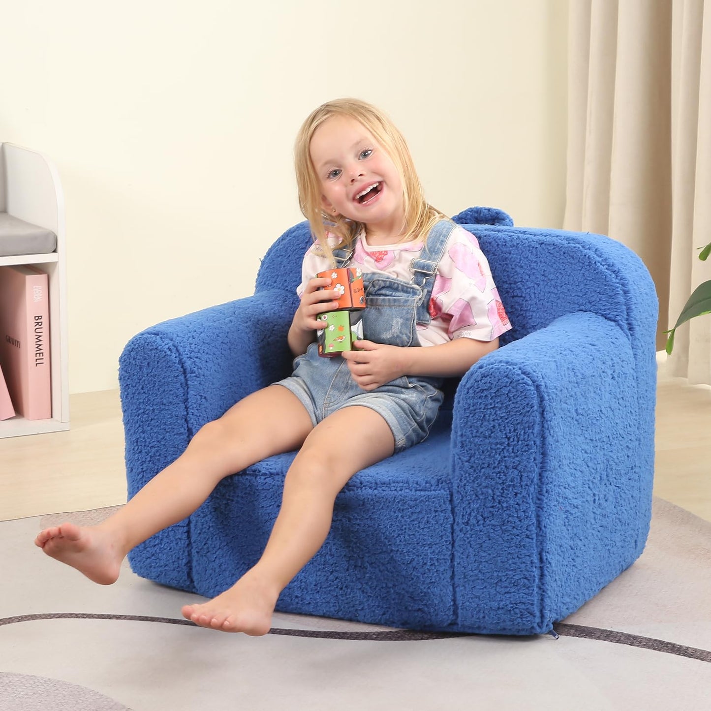 MOMCAYWEX Kids Snuggly-Soft Sherpa Chair, Cuddly Toddler Foam Chair for Boys and Girls, Sky Blue