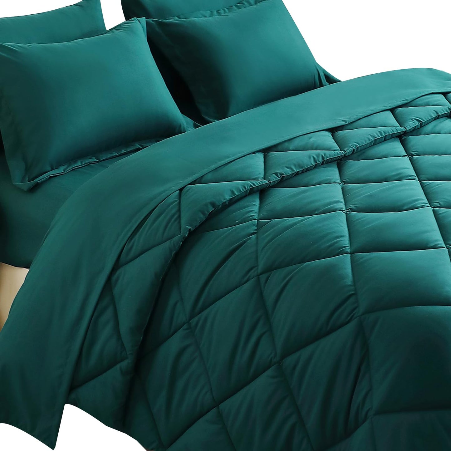 FISHDRU Bed in a Bag 7 Pieces, Luxury Soft Bed Set for All Seasons, Bedding Set with Down Alternative Comforter, Sheets, Pillowcases & Shams (Green, Queen)