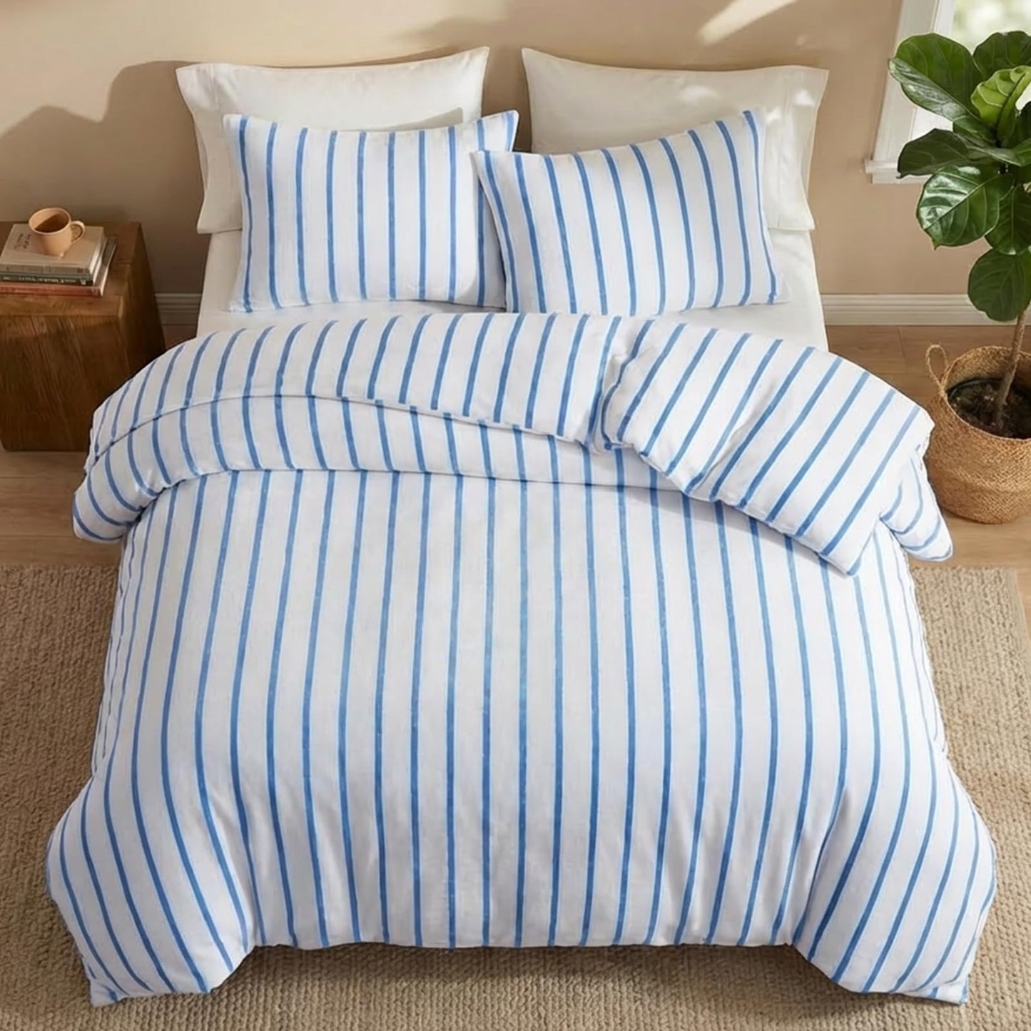 Bedbay Blue Striped Comforter Set King Size Microplush Fleece Bedding Set Ultra Soft & Warm Flannel Velvet Comforter Set 3 Pcs Blue White Stripes Pattern King Bed Set for All Seasons