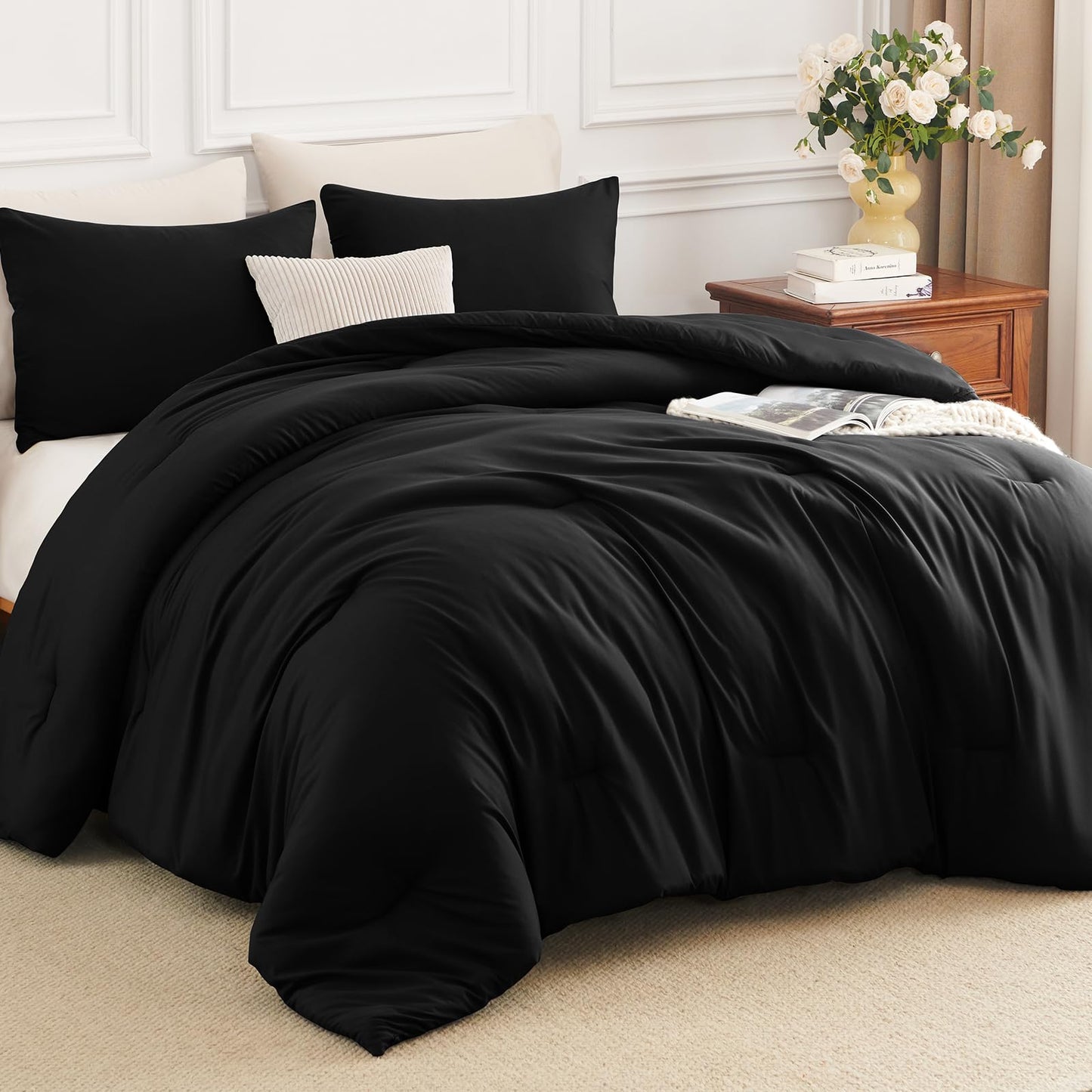 HIMEET King Comforter Set 3 Piece, 270GSM Down Alternative Fill, Oeko-TEX Certified, Quilted with 8 Corner Ties, All Season Bedroom Decor Bedding, 1 Comforter (104"x90") with 2 Pillowcases, Black