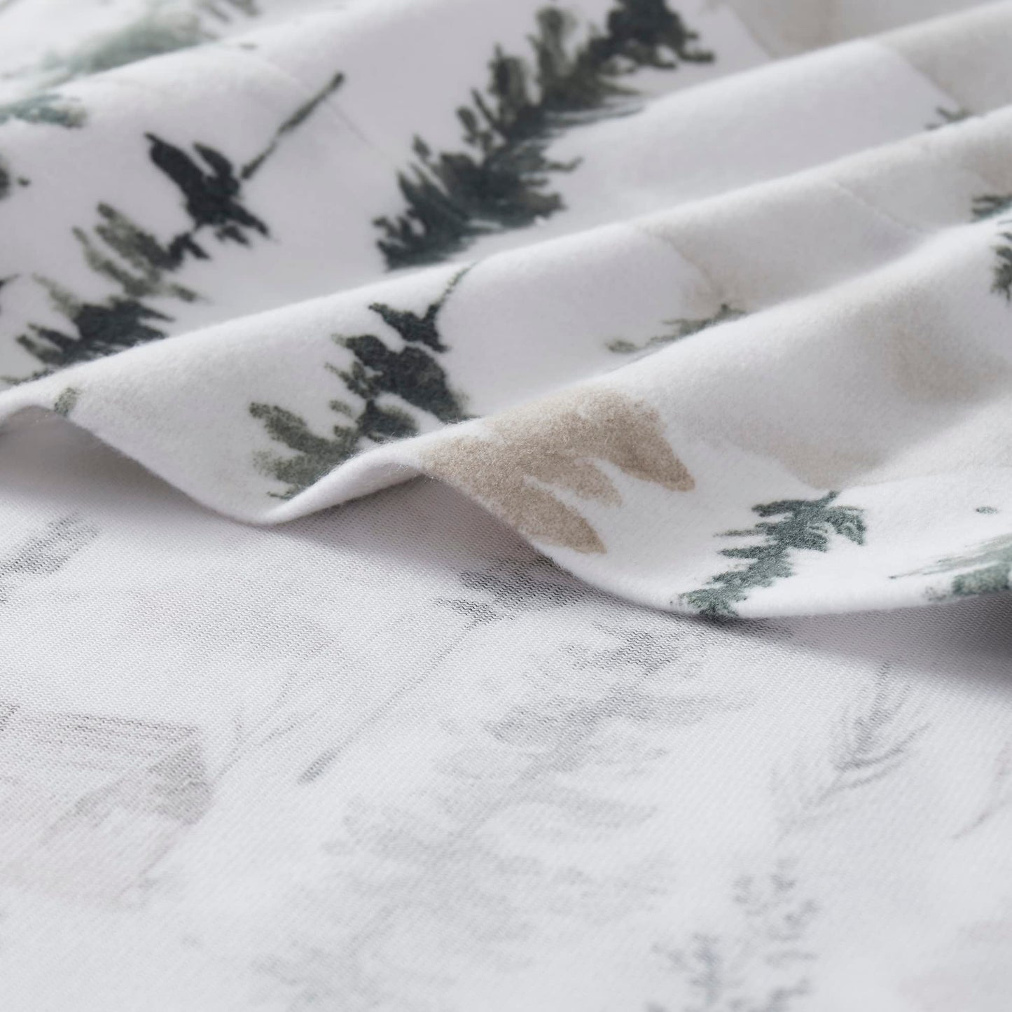 Flannel Sheets Warm and Cozy Deep Pocket Breathable All Season Bedding Set with Fitted, Flat and Pillowcases, Queen, Winter Cabin Lodge