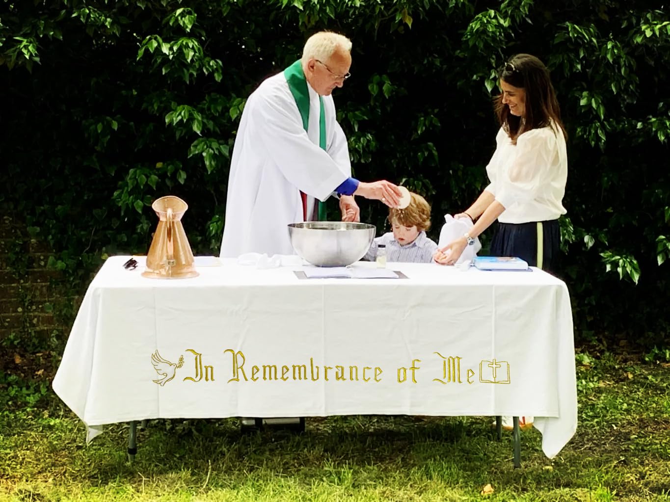 Large In Remembrance of Me Gold Thread Embroidery Altar Frontal Holy Communion Table Cloth Cover 96x52Inch White Rectangle Communion Table Cloth for Church for Gatherings Baptism Ceremonies(Gold)