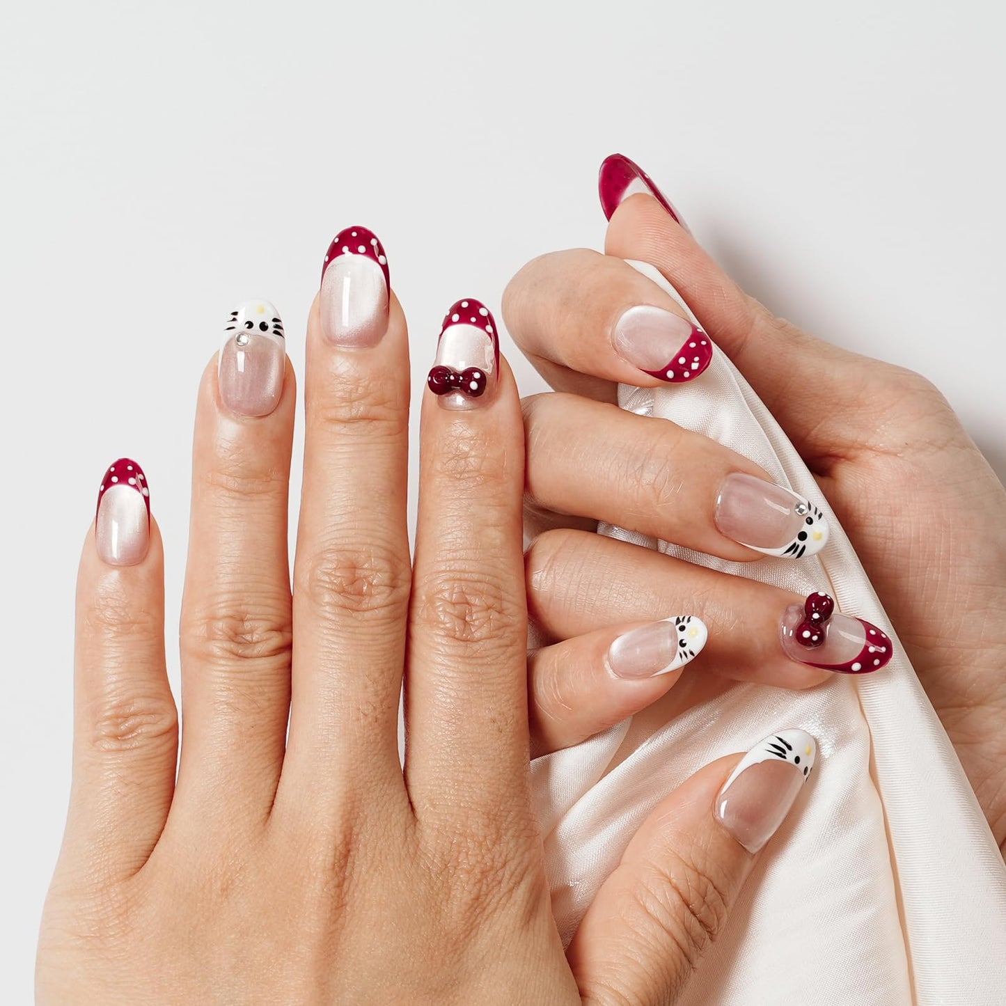 Tesytto Handmade Press on Nails Short Oval – Kawaii Cat Face 3D Bow Rhinestone Charm, Burgundy Gray Glitter French Tip False Nails, 10 Pcs Reusable Acrylic Nails (Cute Cat Polka,M)