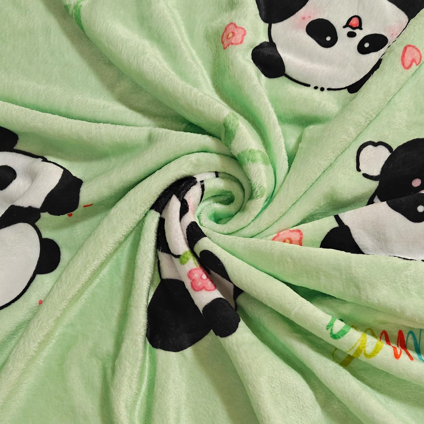Panda Blanket Super Soft Cozy Blankets Pandas Stuff Pandabear Gifts for Girls Toddler Adults Flannel Fleece Blanket Lightweight Cute Panda Accessories (Green Panda, 50"x60")