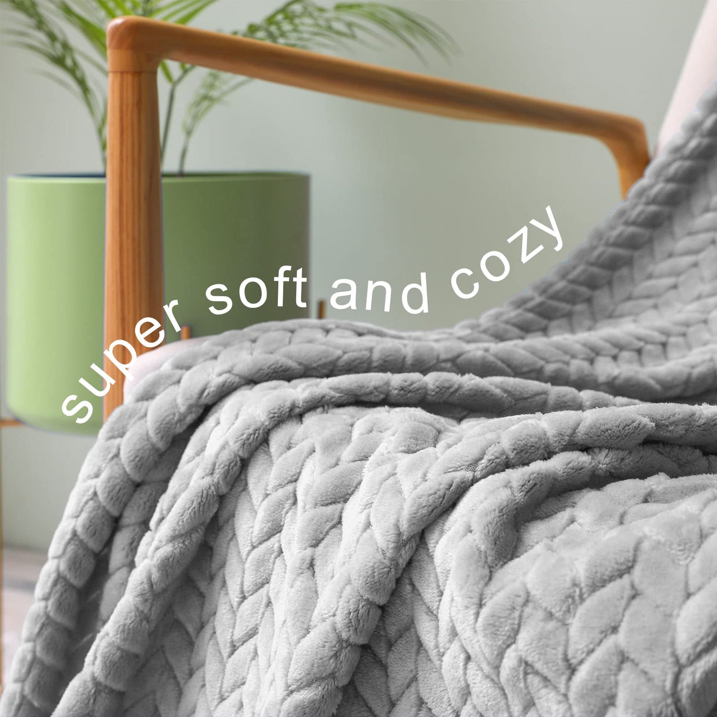 Exclusivo Mezcla Extra 50x70 Inches Leaves Pattern Throw Blanket and 50"x60" Sherpa Fleece Throw Blanket