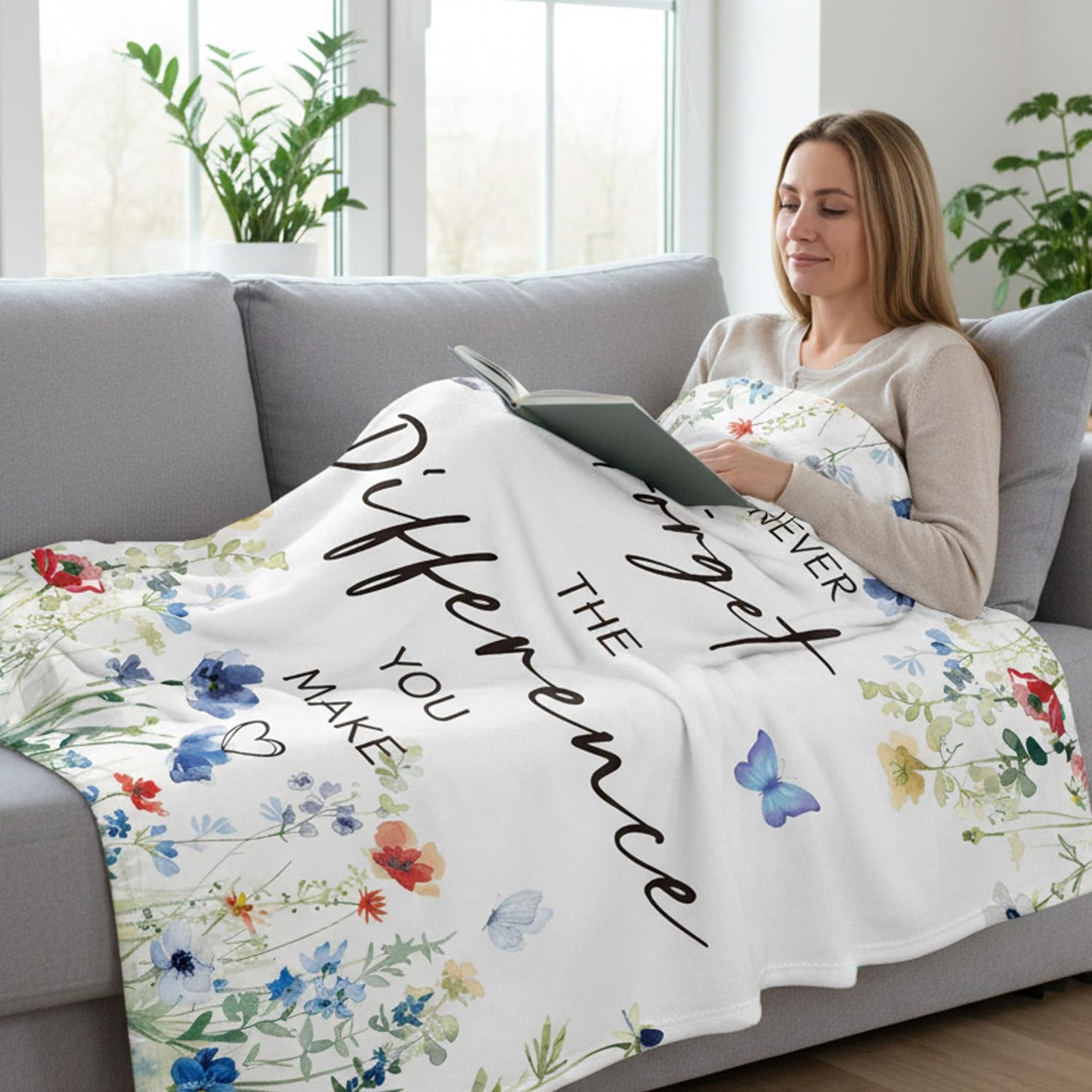 Wxiben Thank You Gifts for Women - Never Forget The Difference You Make Throw Blanket Inspirational Appreciation Gift for Coworkers Friends Employee Teacher Farewell Retirement Gift 60 x 50 Inches