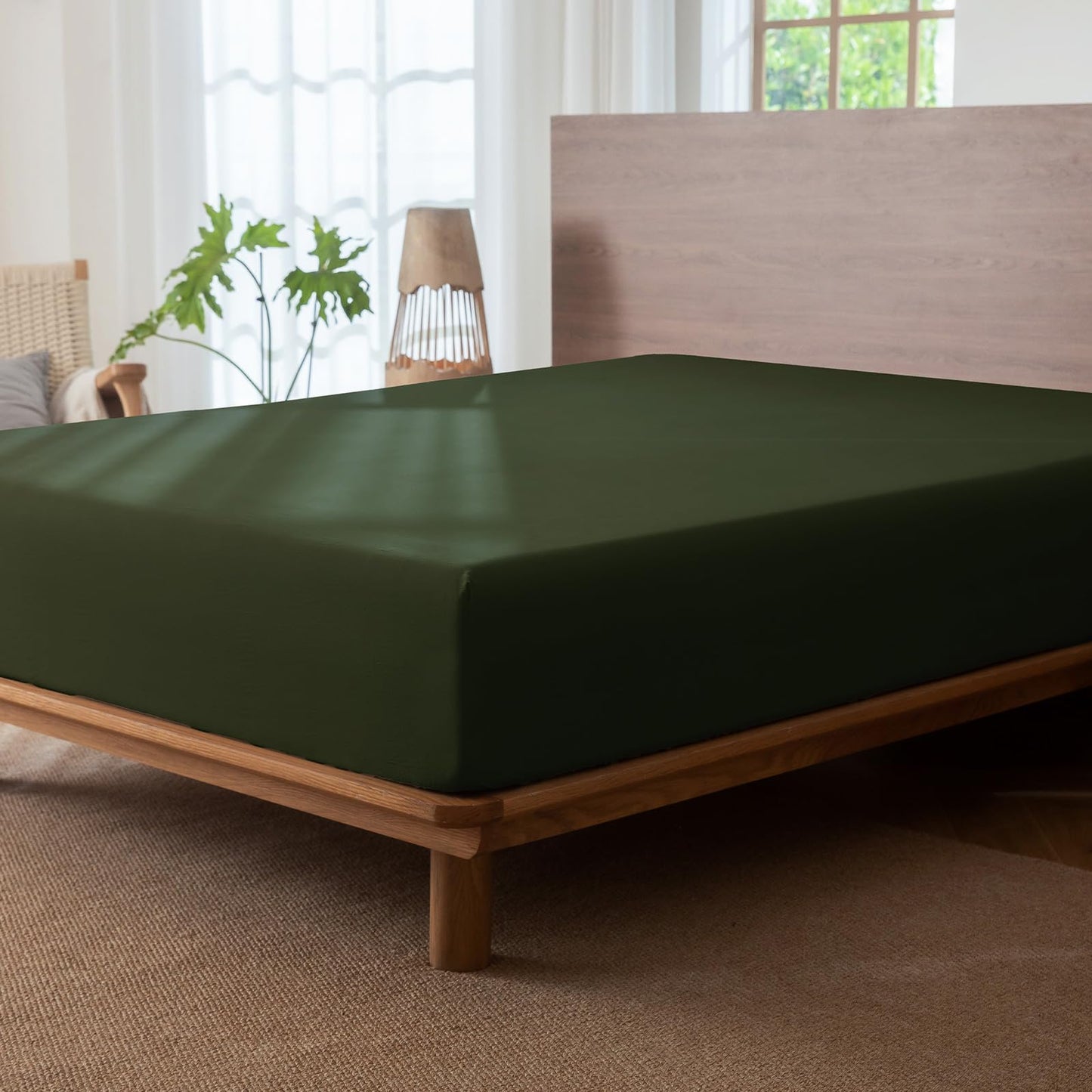 MooMee Fitted Bottom Sheet Only 100% Washed Cotton Linen Like Textured Breathable Durable Soft Comfy Deep Pocket Fits Mattress up to 17" (Forest Green, Queen)