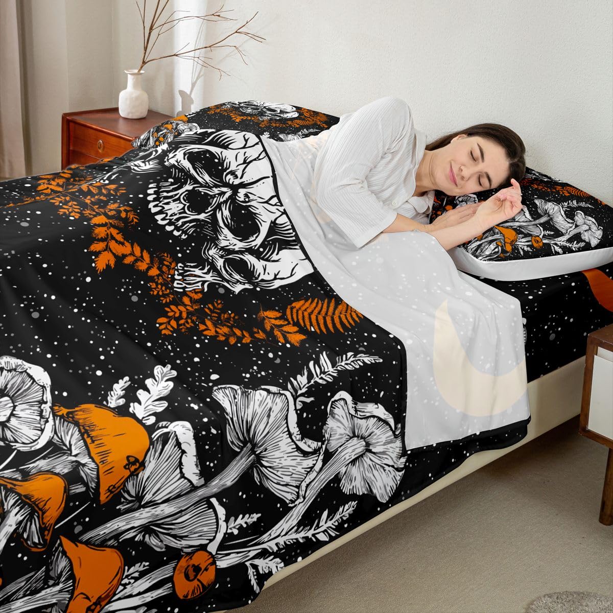 Erosebridal Gothic Skull Sheet & Pillowcase Sets Halloween Bed Sheets Aesthetic Mushroom Sheet Set Queen Hippie Moon Phase Sheets Cosmos Celestial Bed Sets for Kids Teens Room Decor