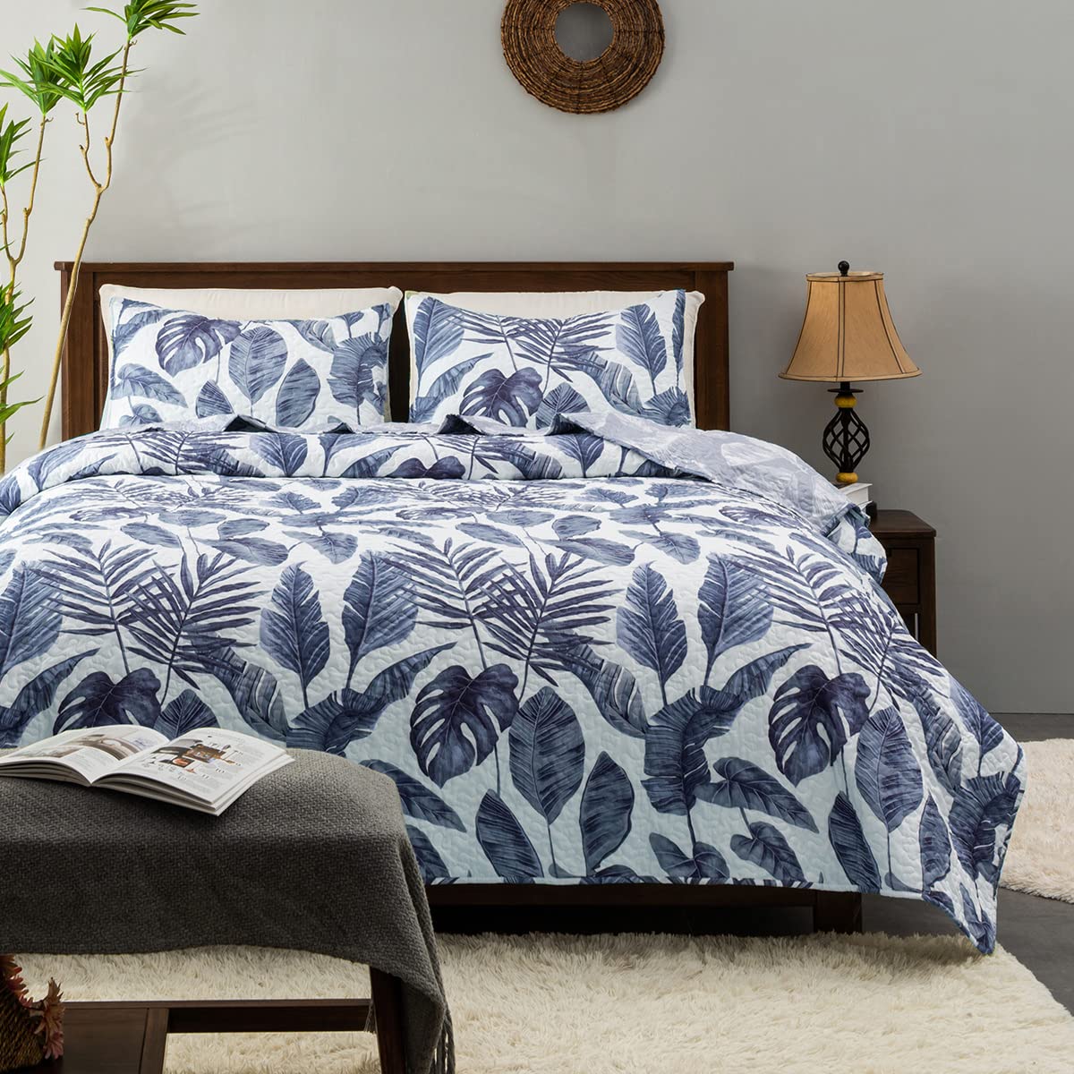 HORIMOTE HOME Tropical Plants Quilt Set Queen Size 3 Pieces, Blue Palm Leaves Rainforest Style Fine Printed Reversible Bedspreads Bedding Sets, Soft and Lightweight Bed Coverlet for All Season