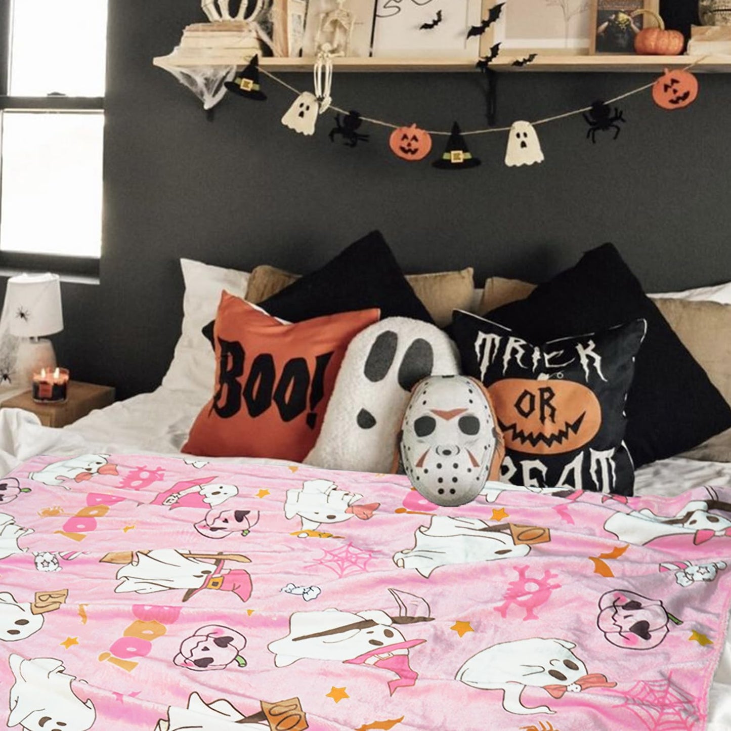 UIMCHWP Pink Ghost Boo Blanket - Fun and Cute Flannel Soft Warm Blanket for Sofas and Chairs - 50x60 Inch